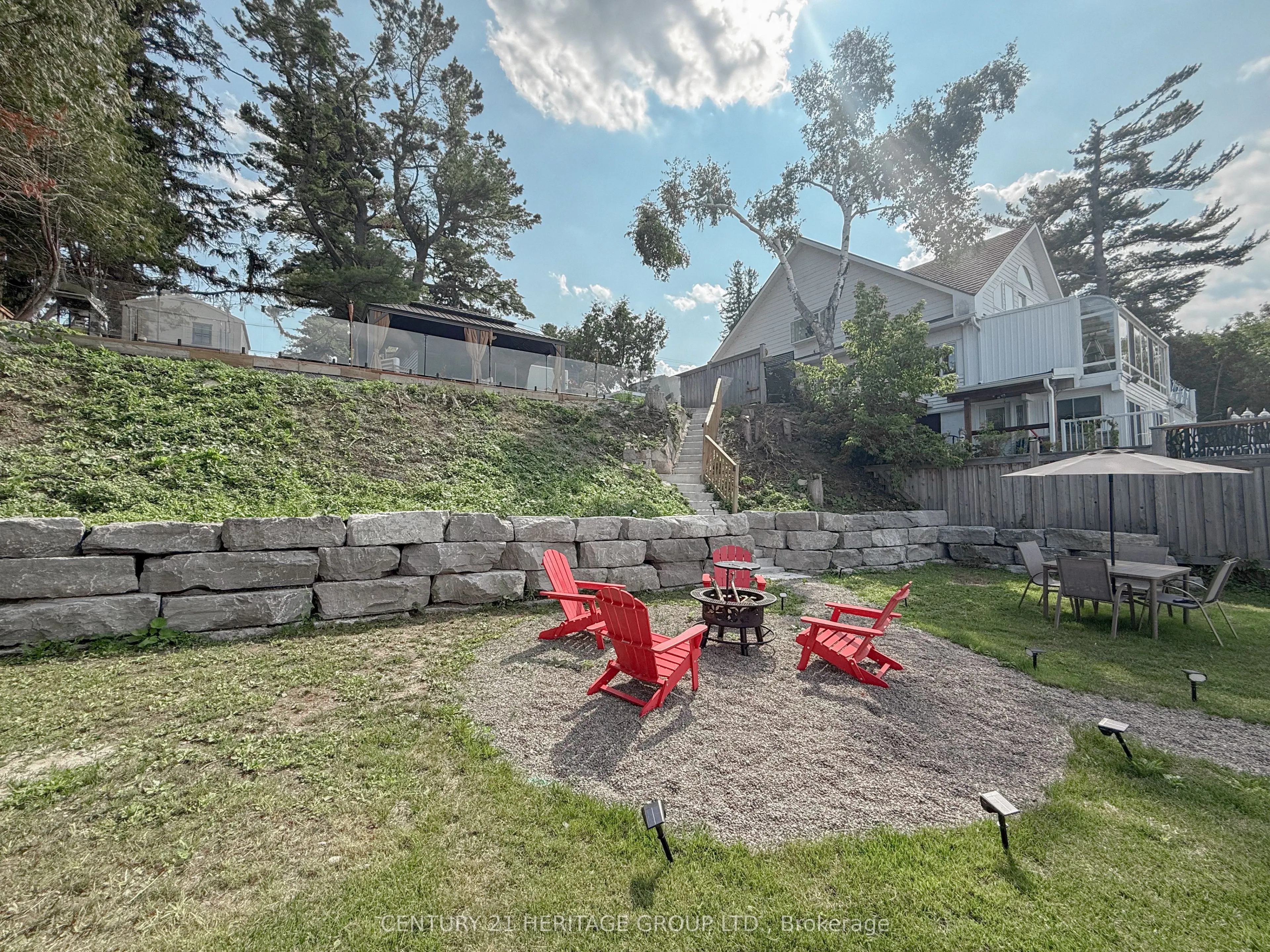 110 Hedge Road