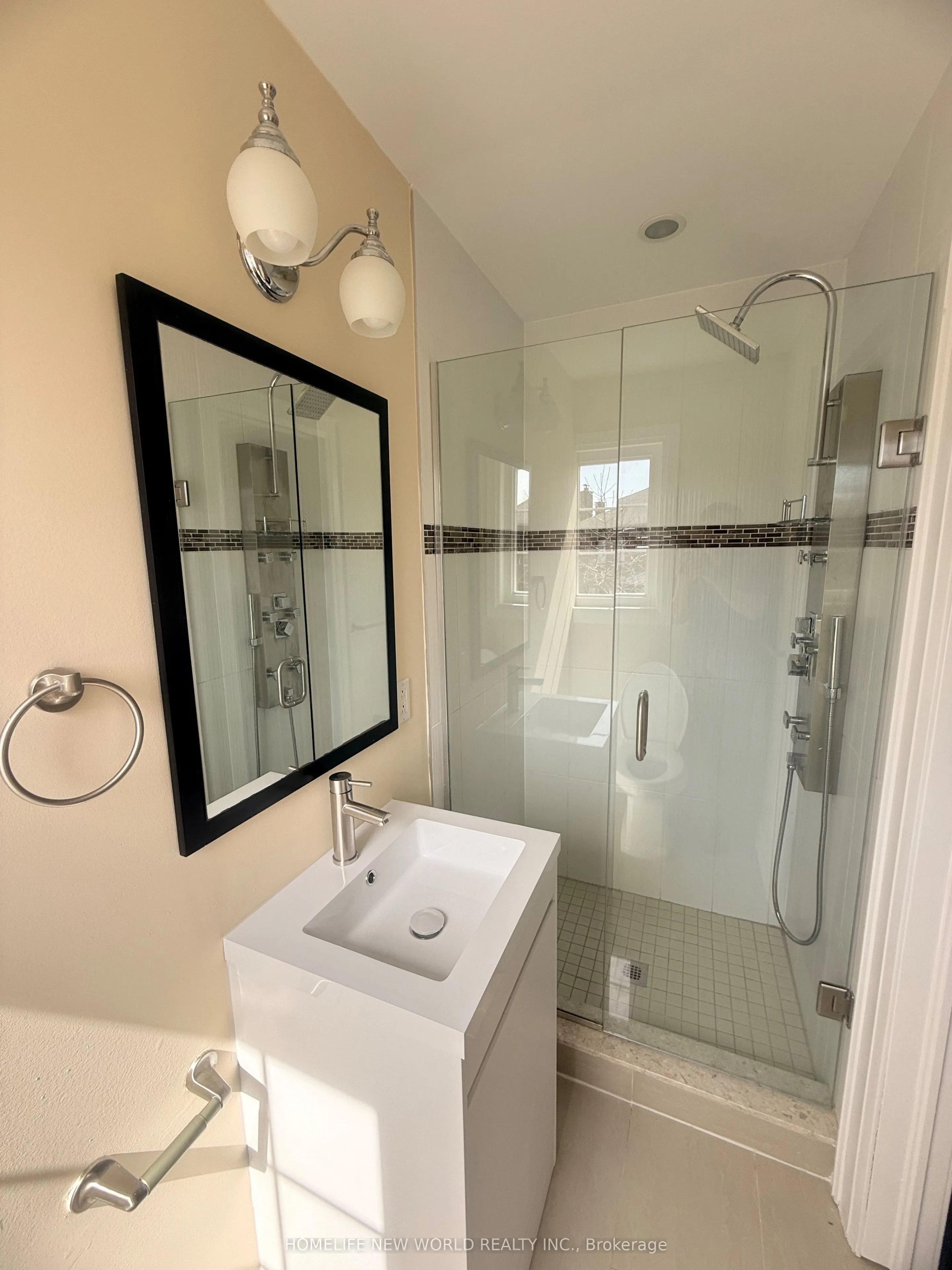 2 Gatewood Court