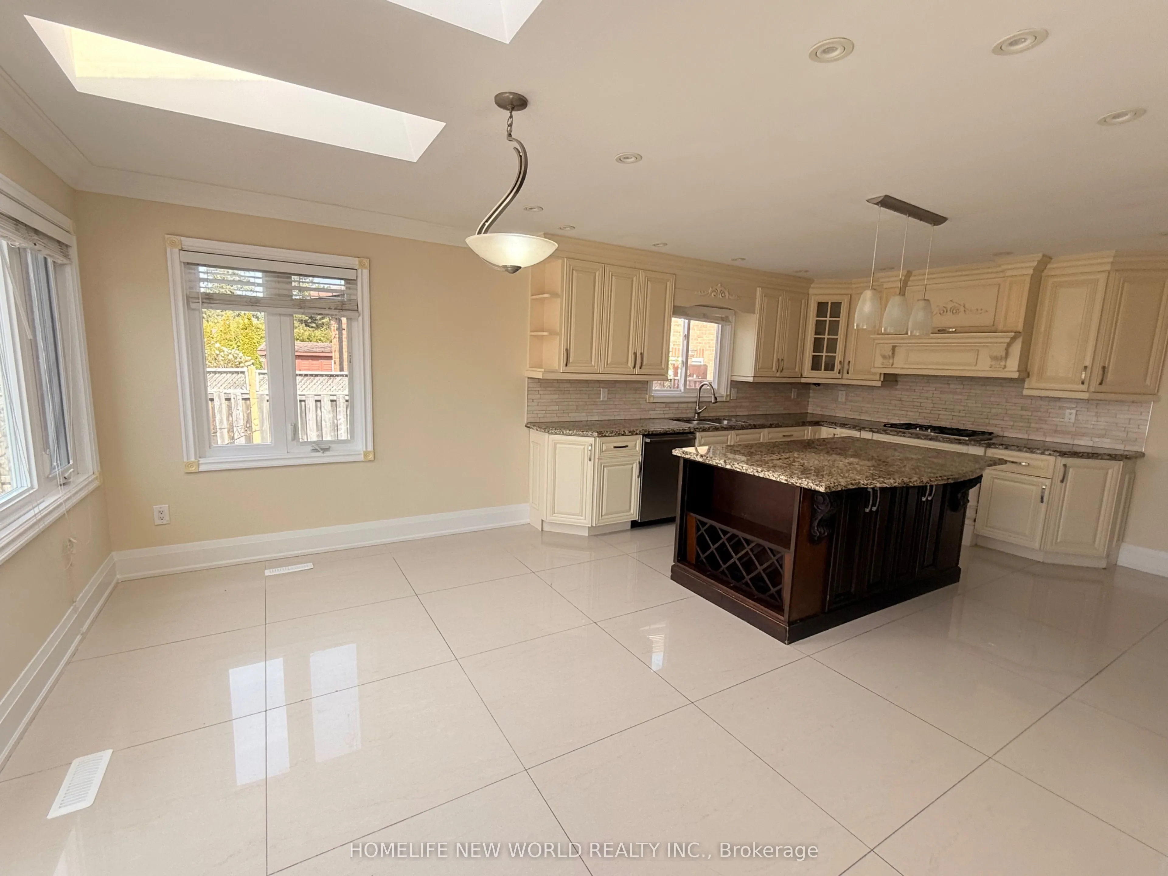 2 Gatewood Court