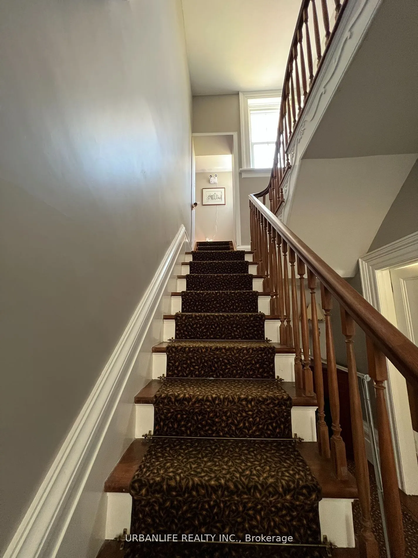 19027 Leslie Street, #220