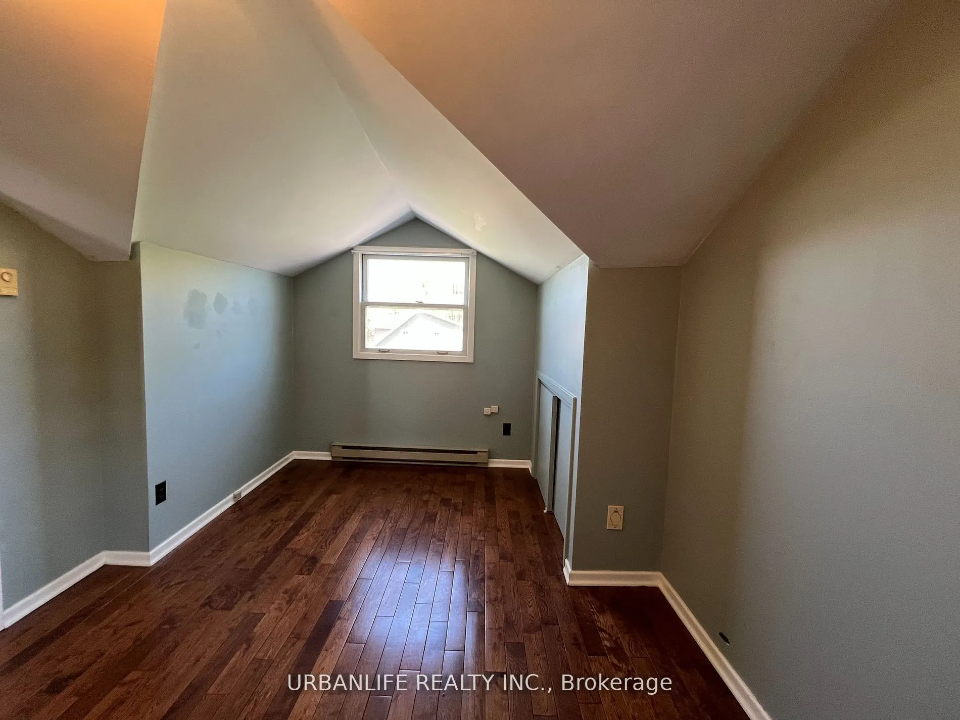19027 Leslie Street, #220