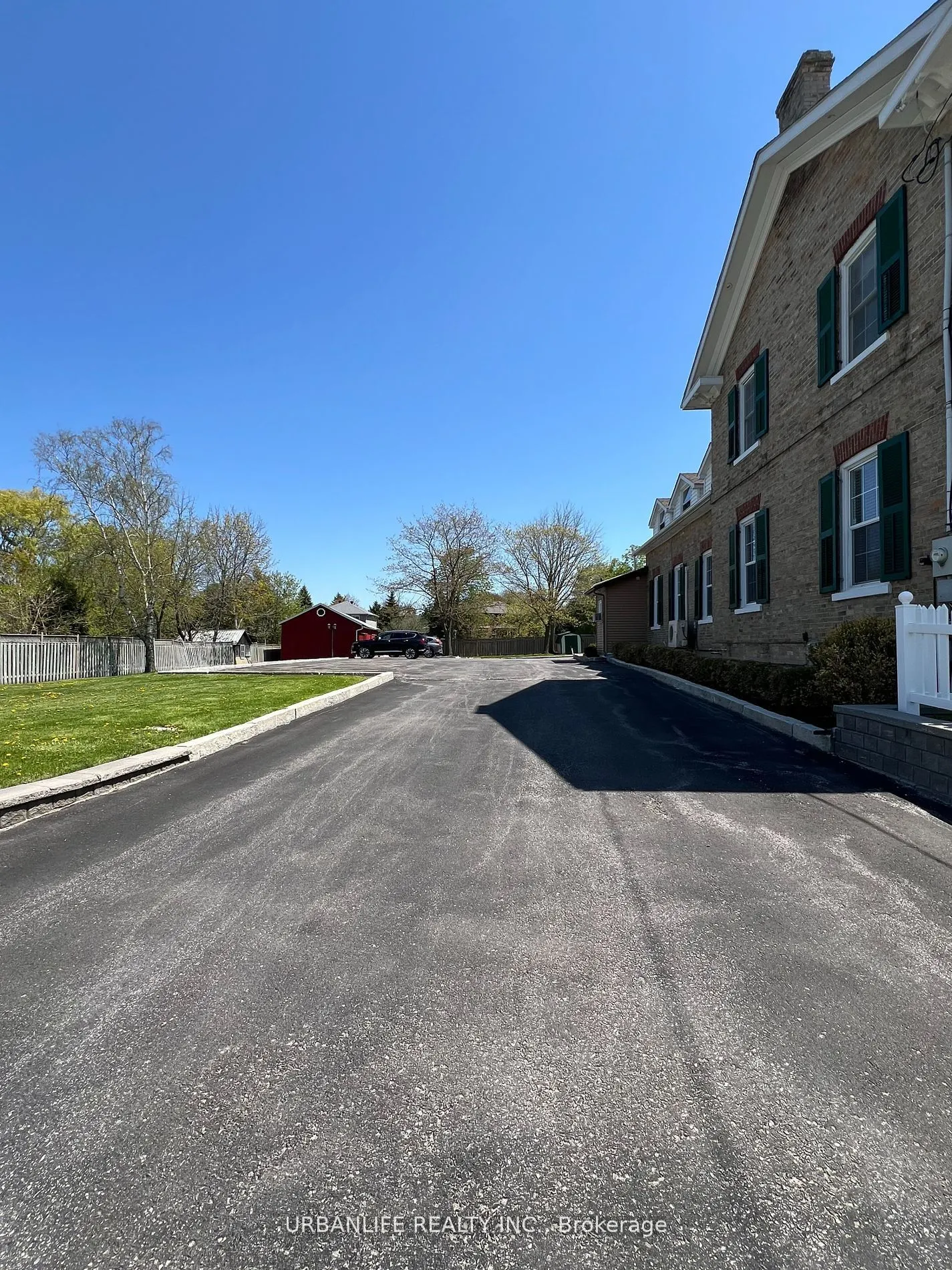 19027 Leslie Street, #220