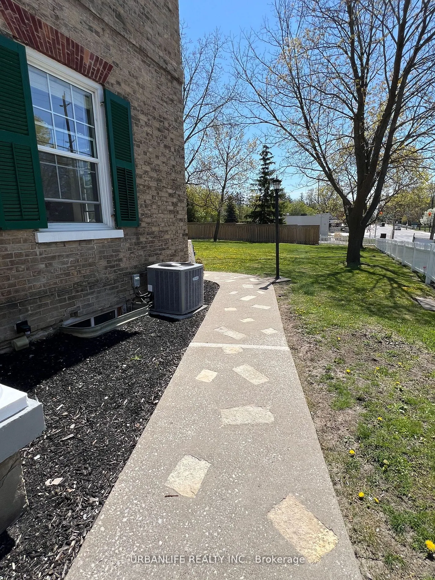 19027 Leslie Street, #220
