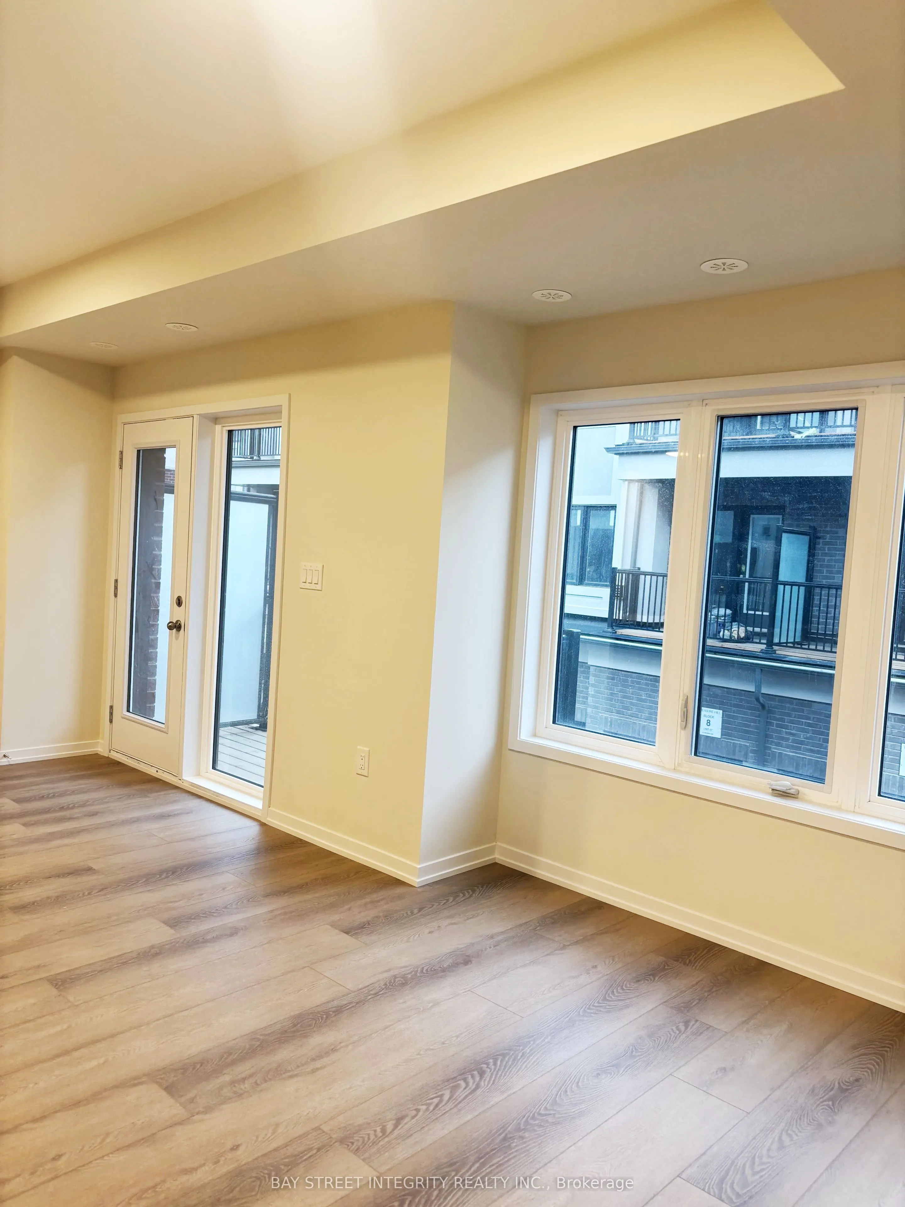 64 Matawin Lane, #0036BLK4