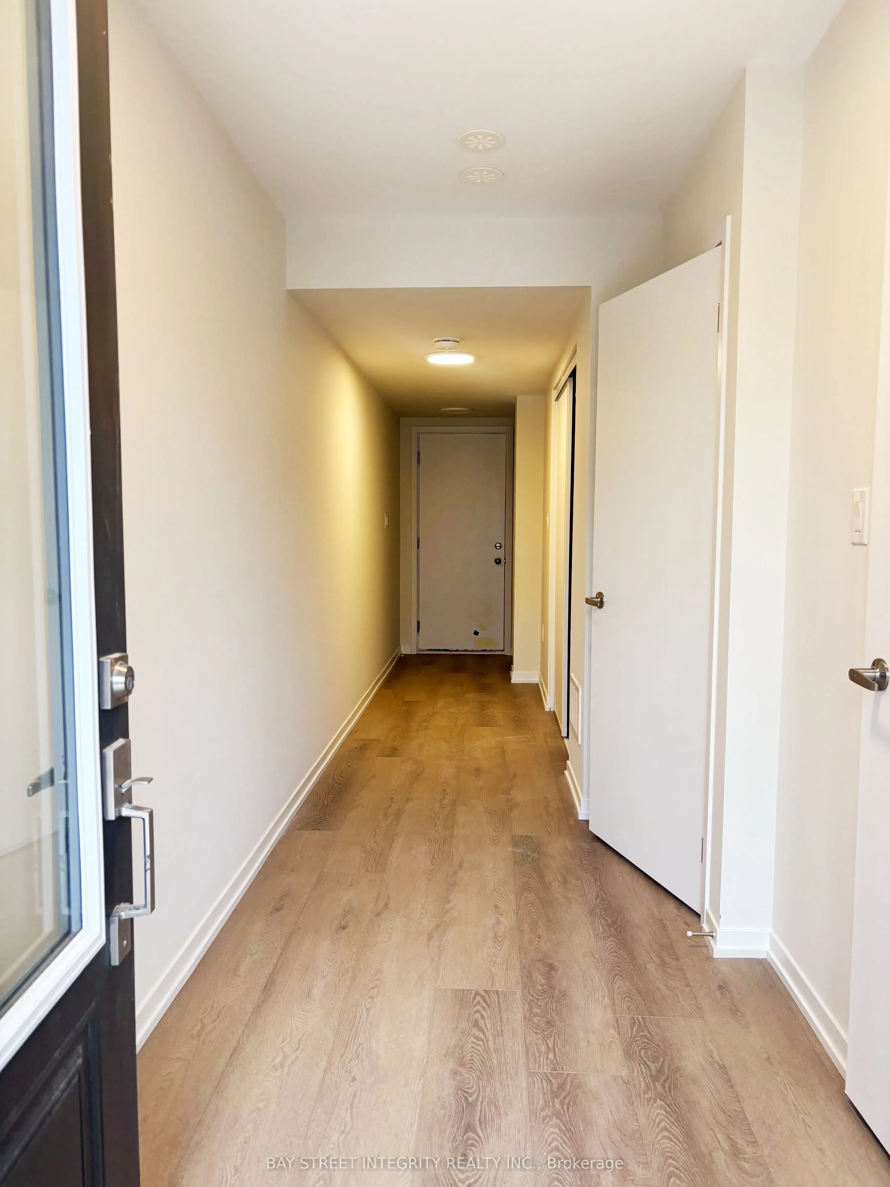 64 Matawin Lane, #0036BLK4