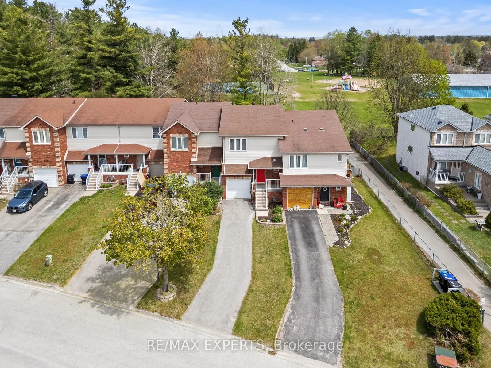 89 Parkside Crescent