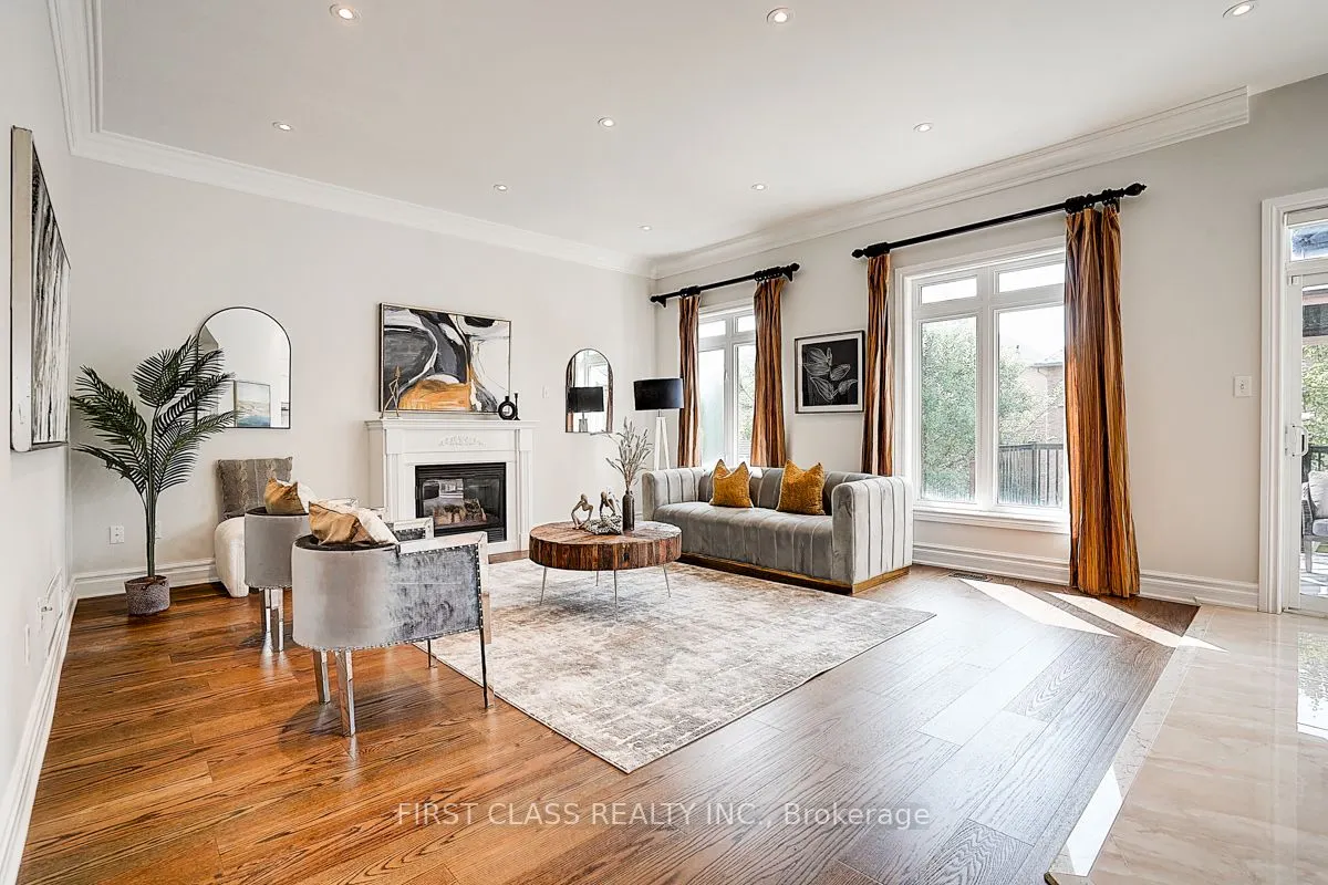 50 Hayfield Crescent