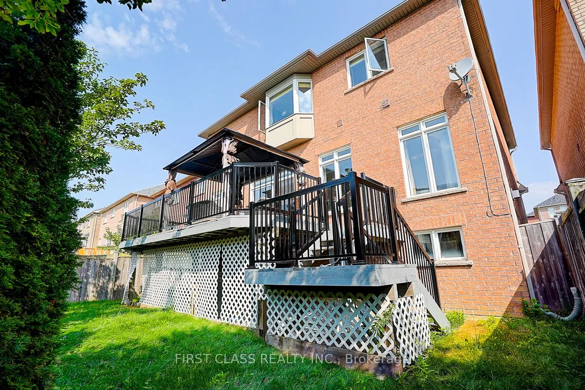 50 Hayfield Crescent