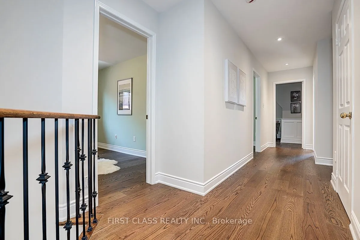 50 Hayfield Crescent