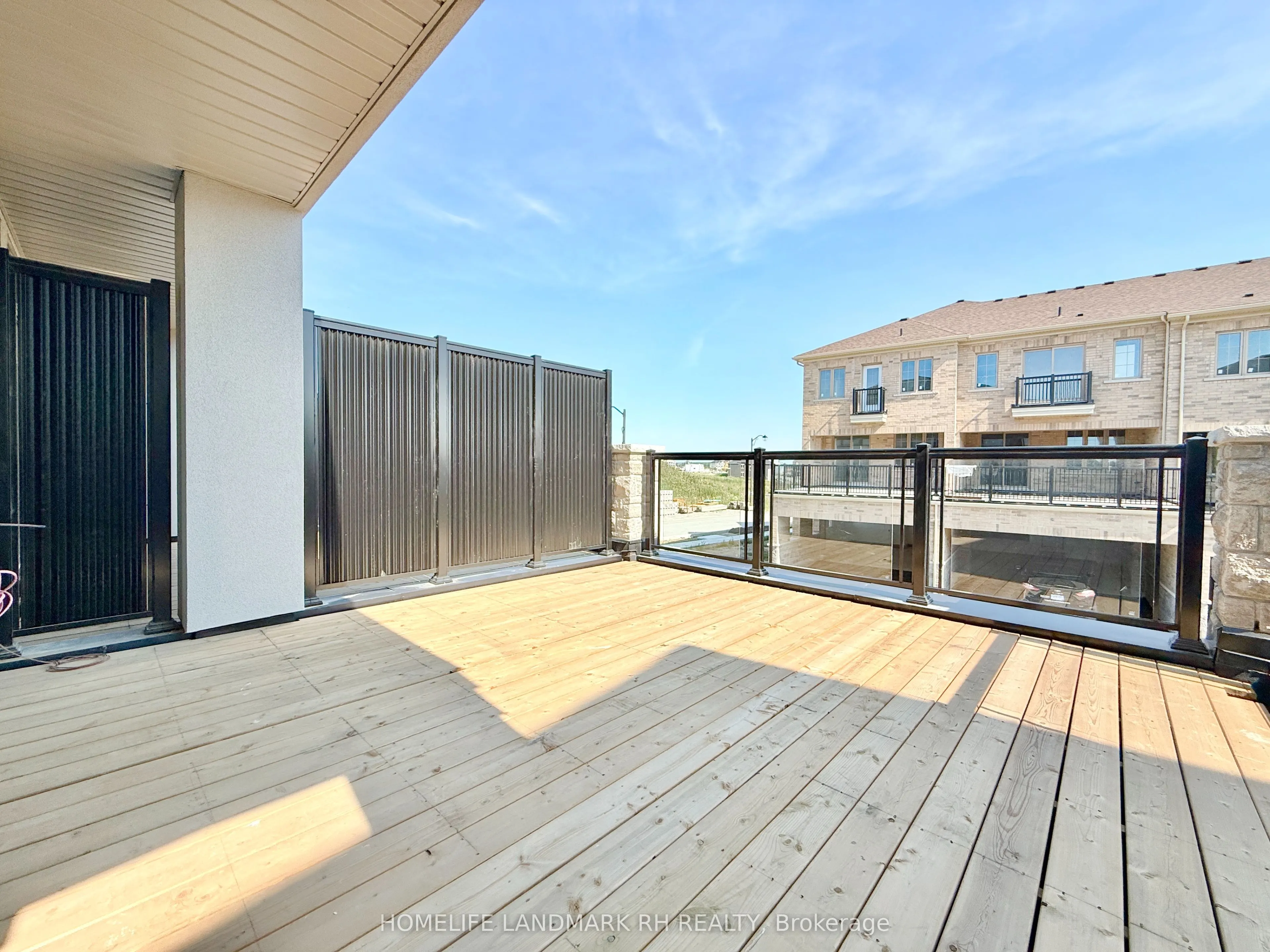195 Berczy Green Drive