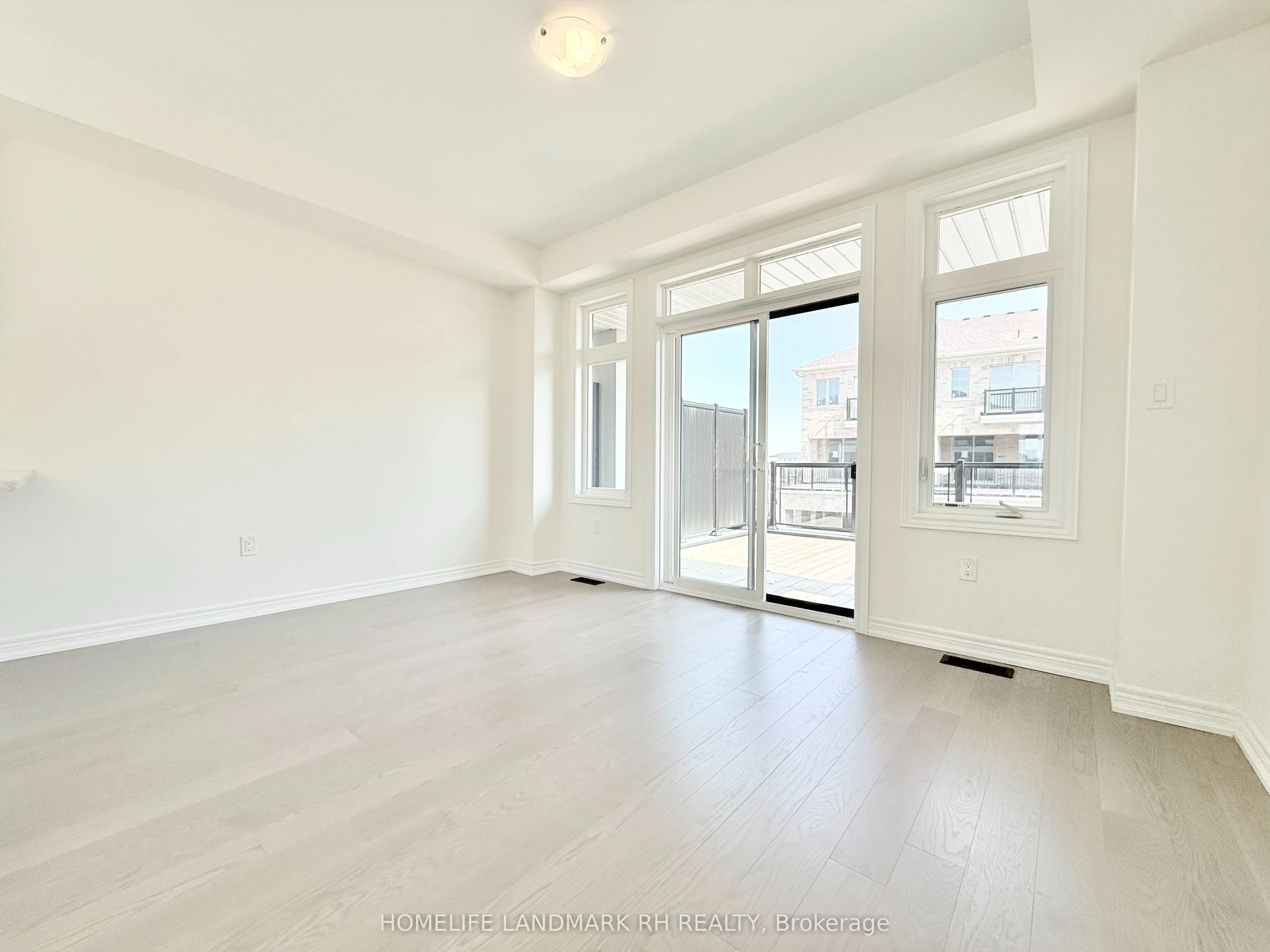 195 Berczy Green Drive