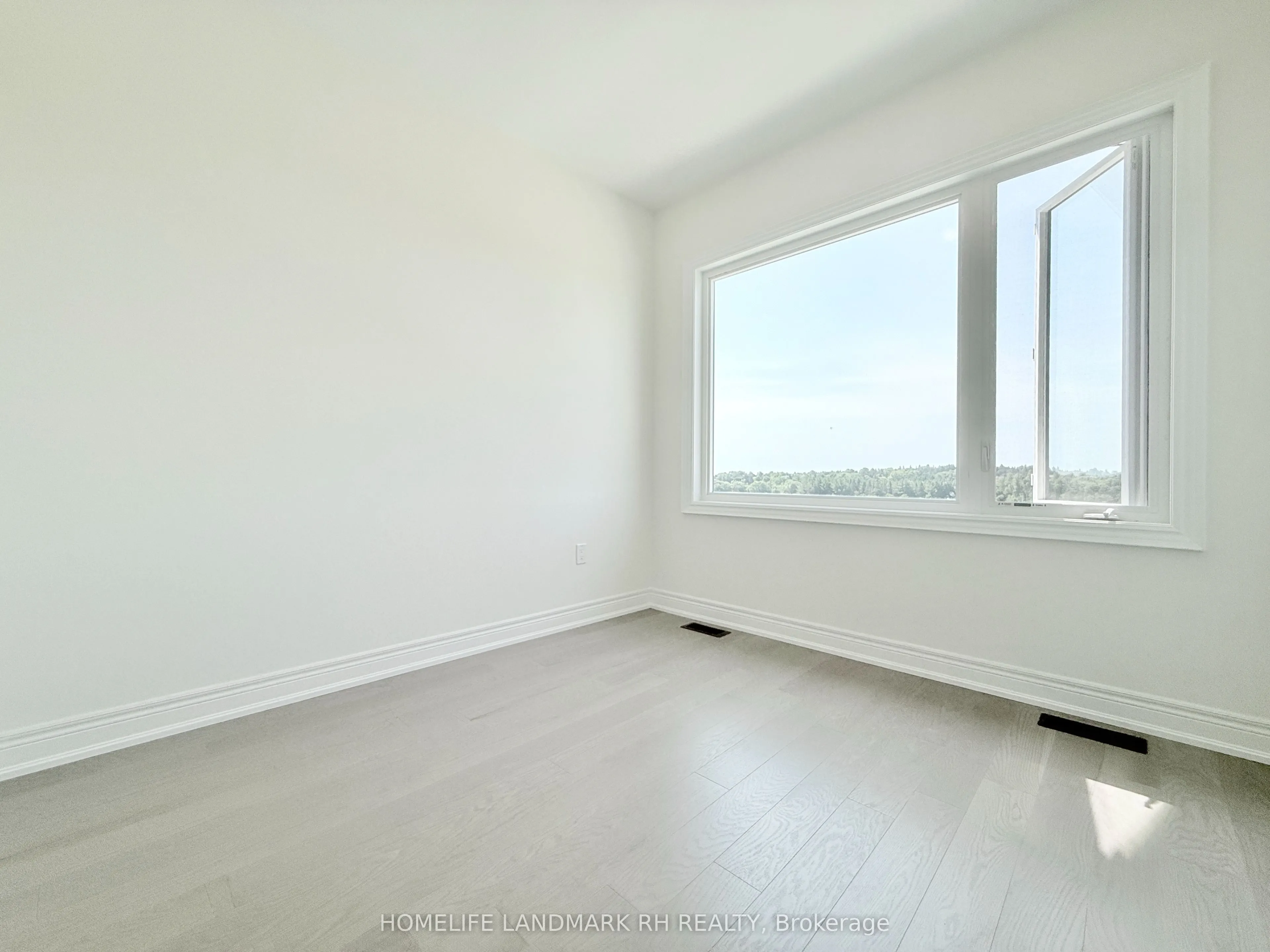 197 Berczy Green Drive