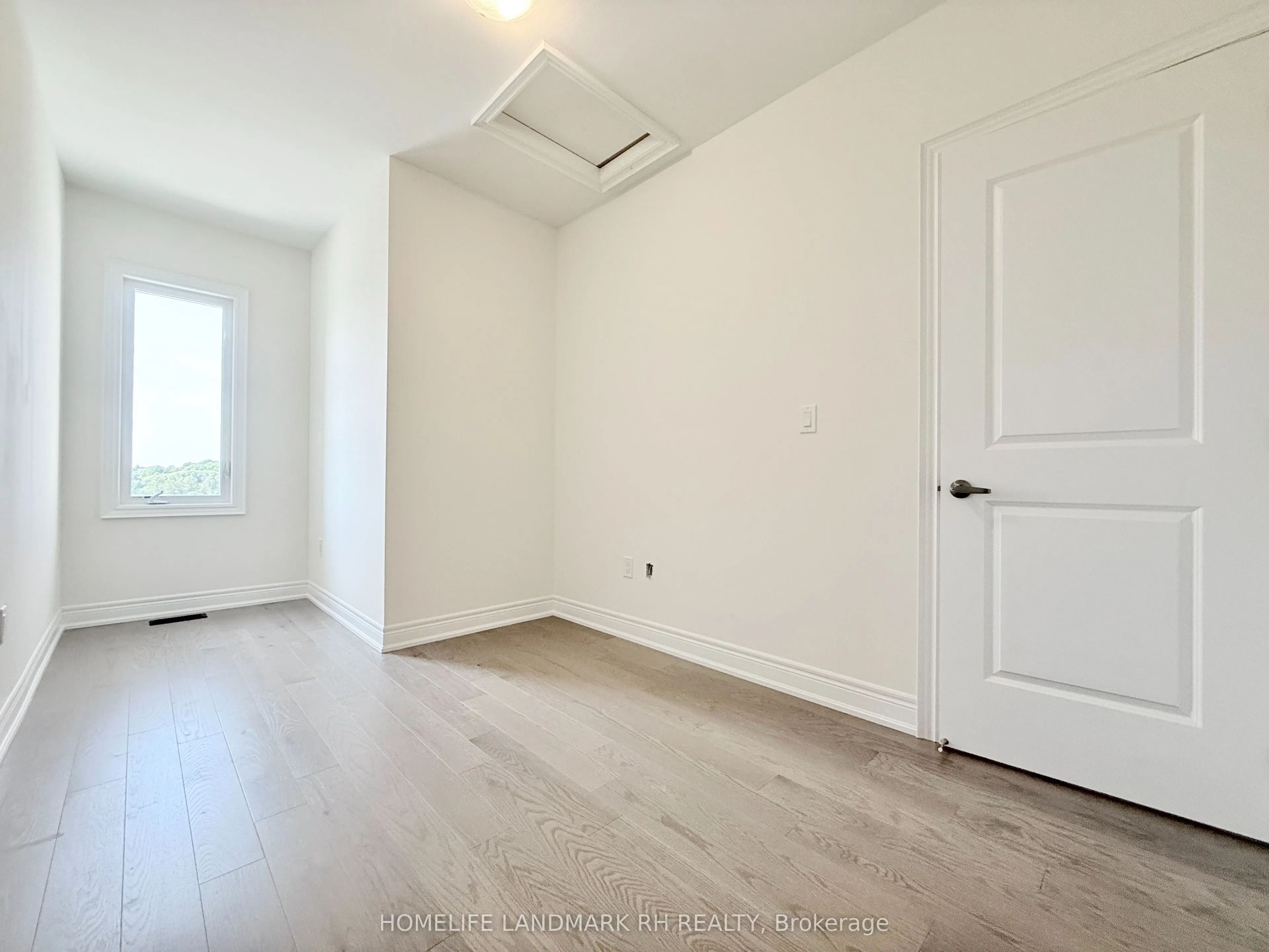 197 Berczy Green Drive