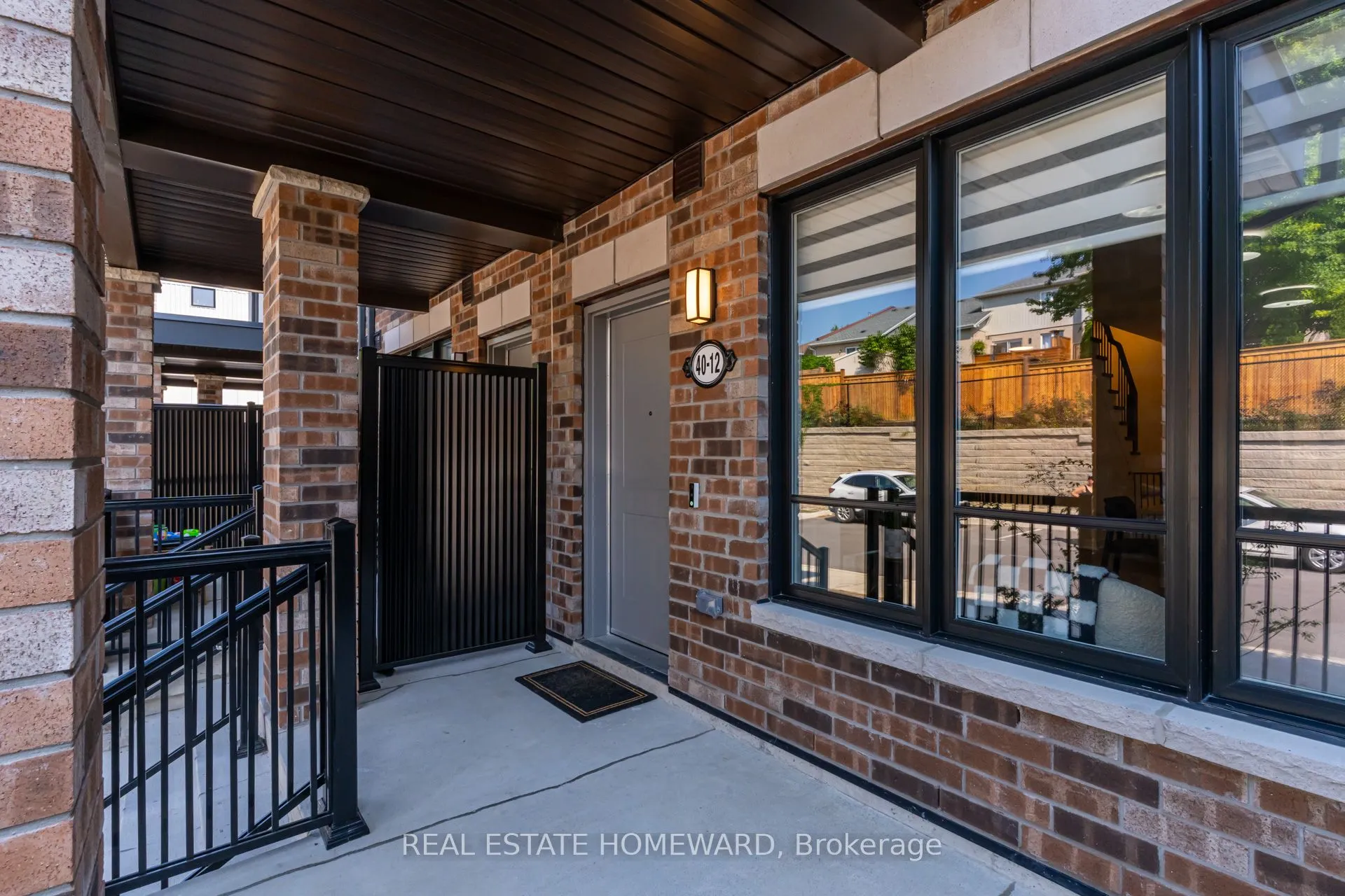 40 Baynes Way, #12