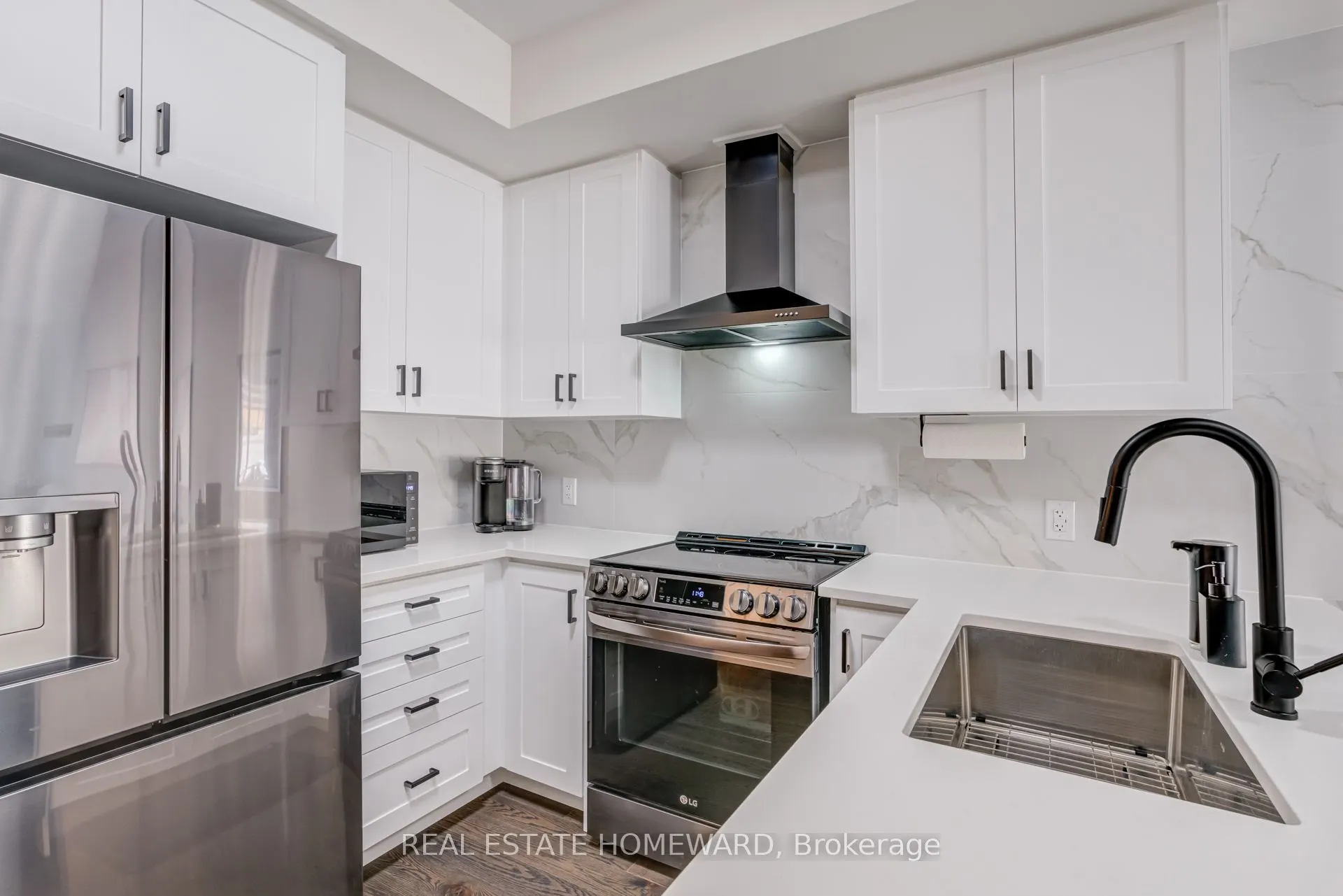40 Baynes Way, #12