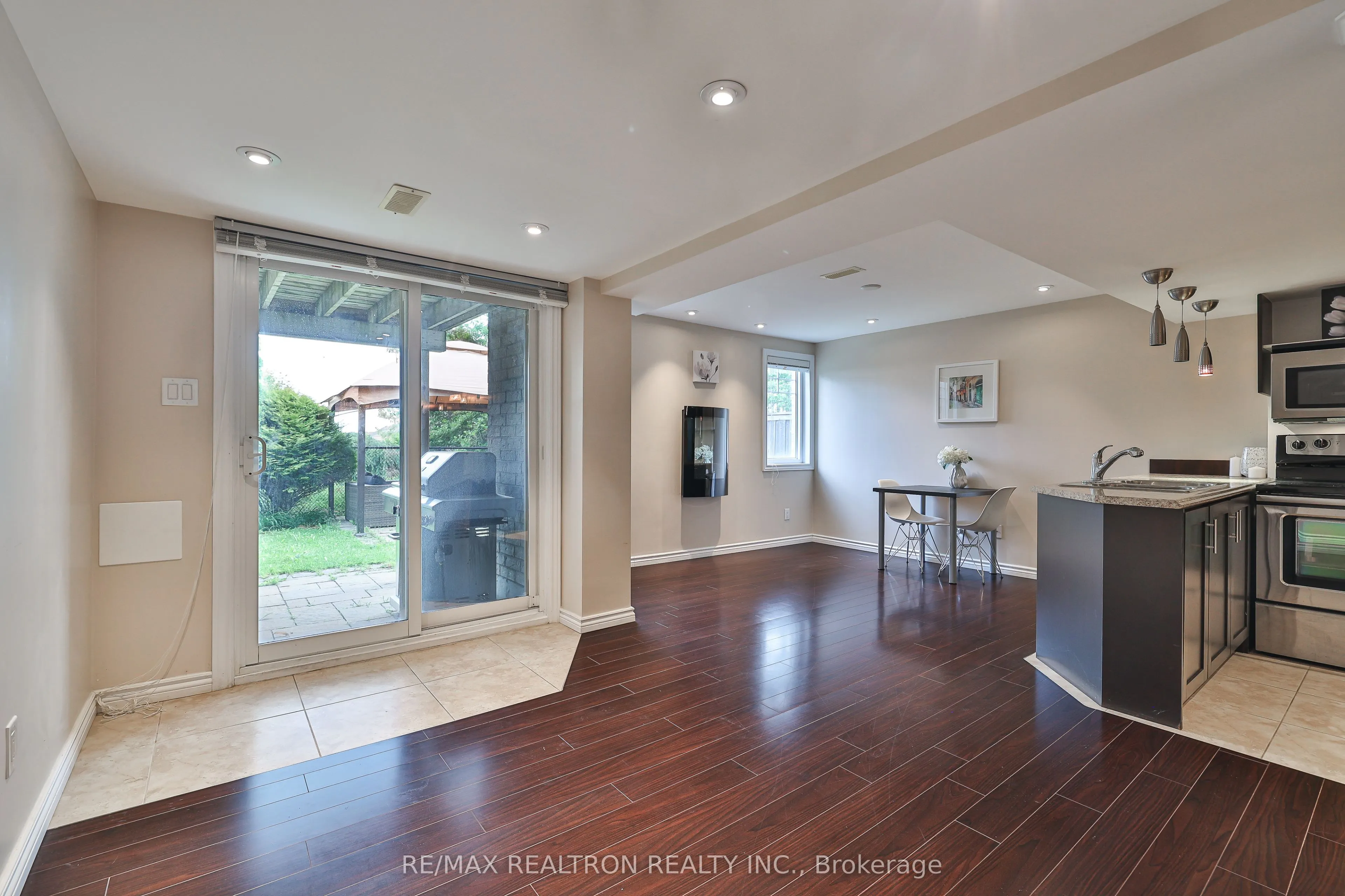 73 Shirrick Drive