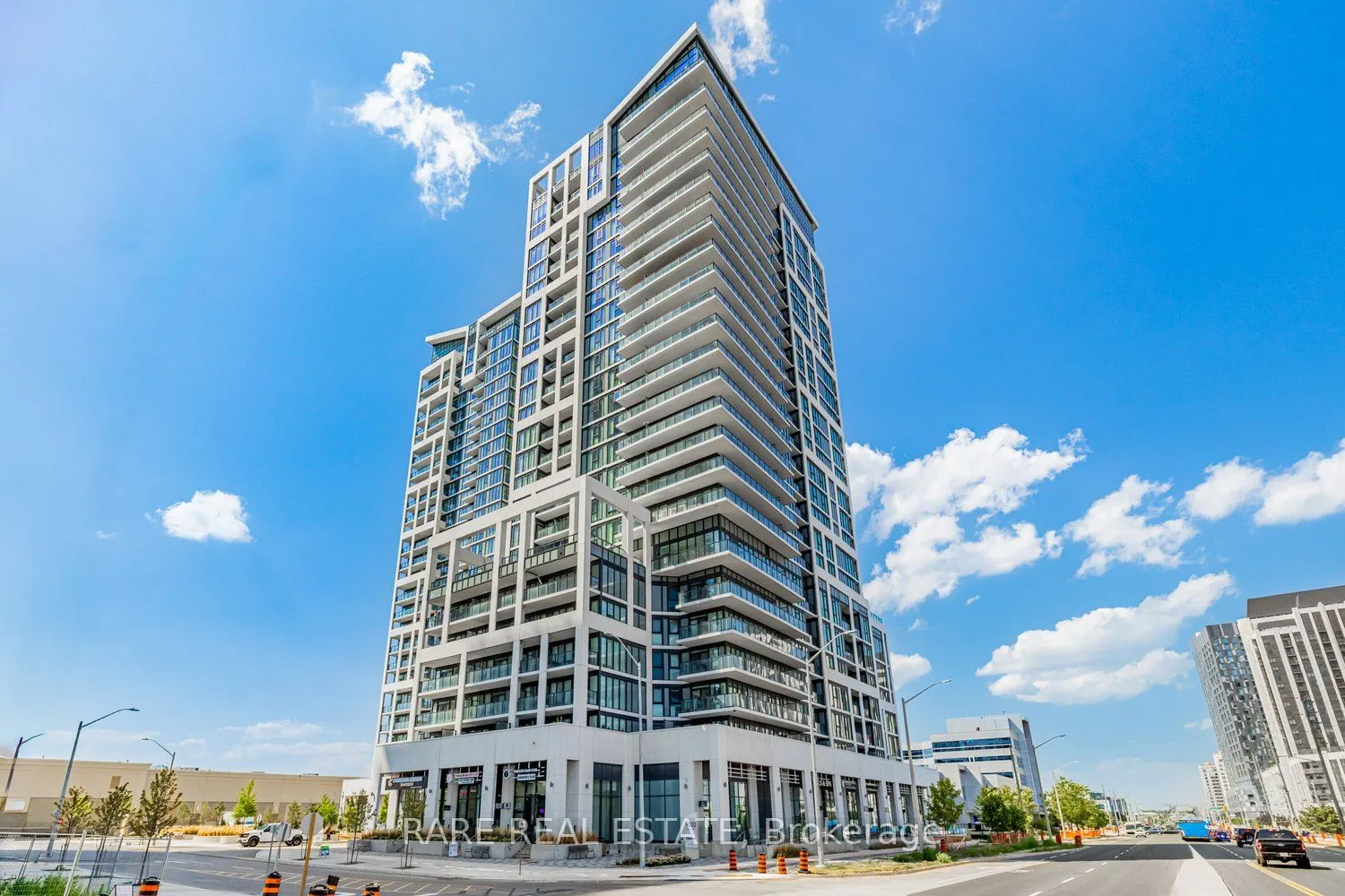 9000 Jane Street, #2110