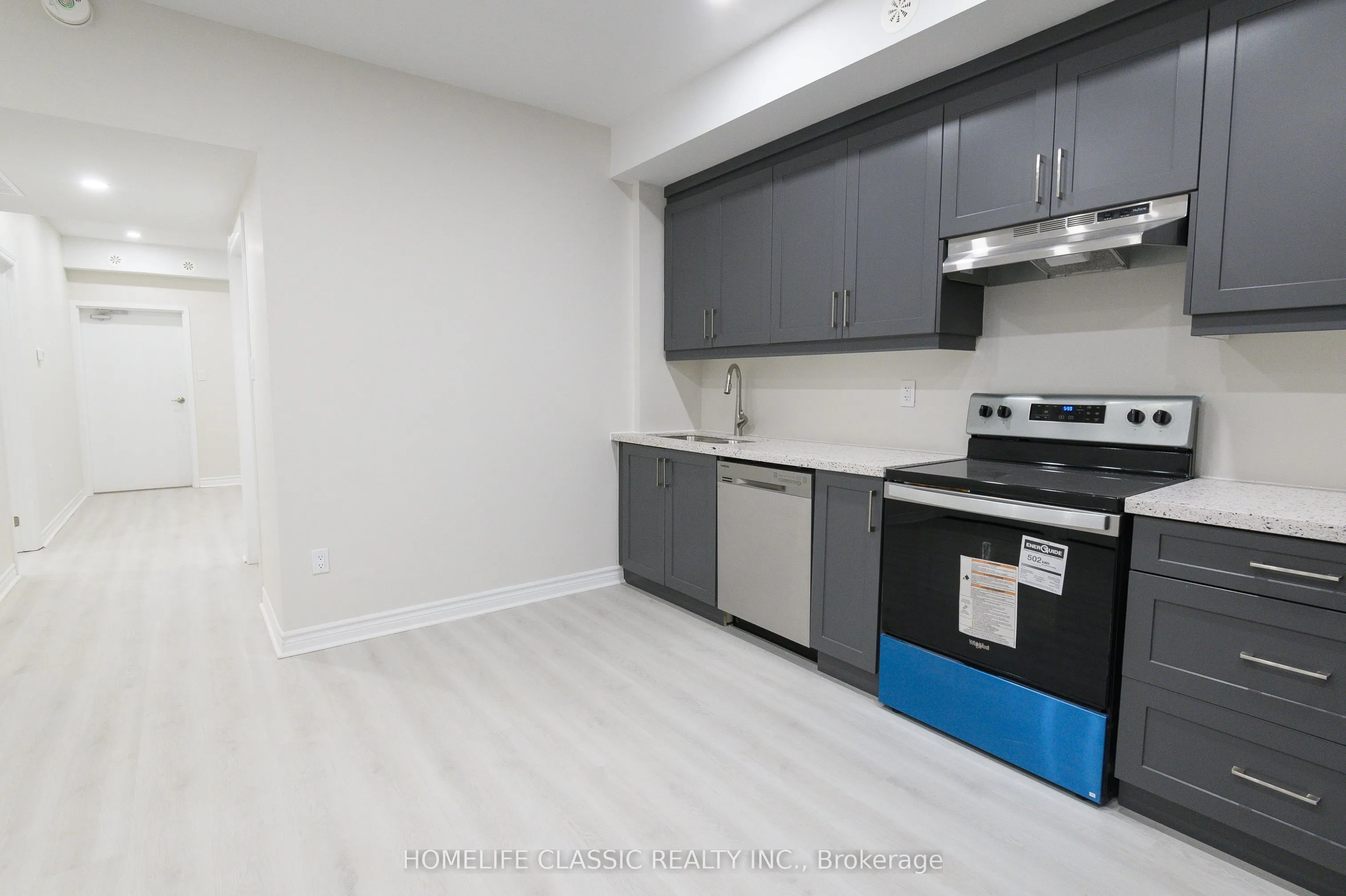 2915 Bur Oak Avenue, #1st Fl.