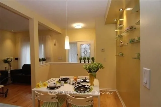 2 Cox Boulevard, #2
