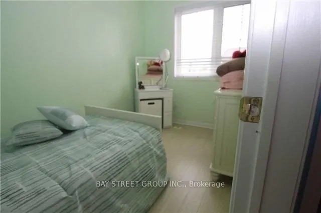 2 Cox Boulevard, #2
