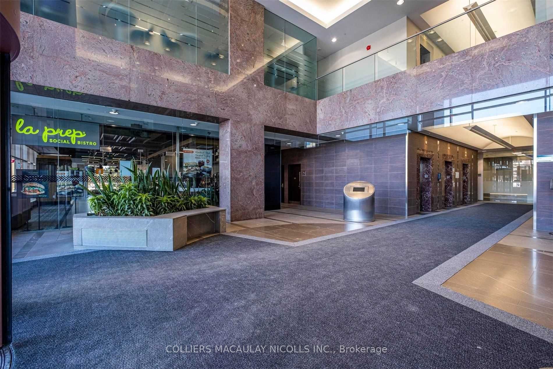 15 Allstate Parkway, #200