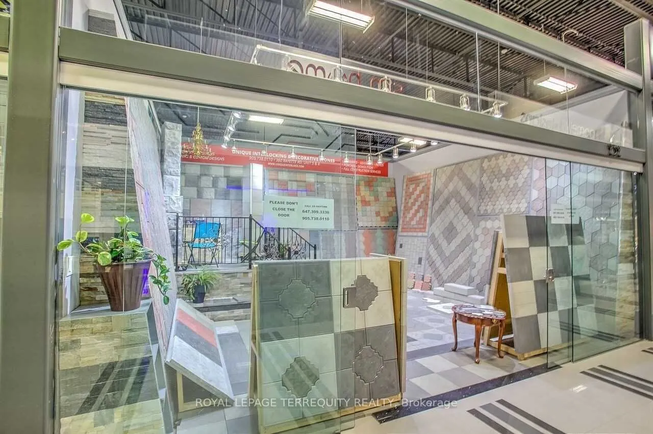 7250 Keele Street, #252