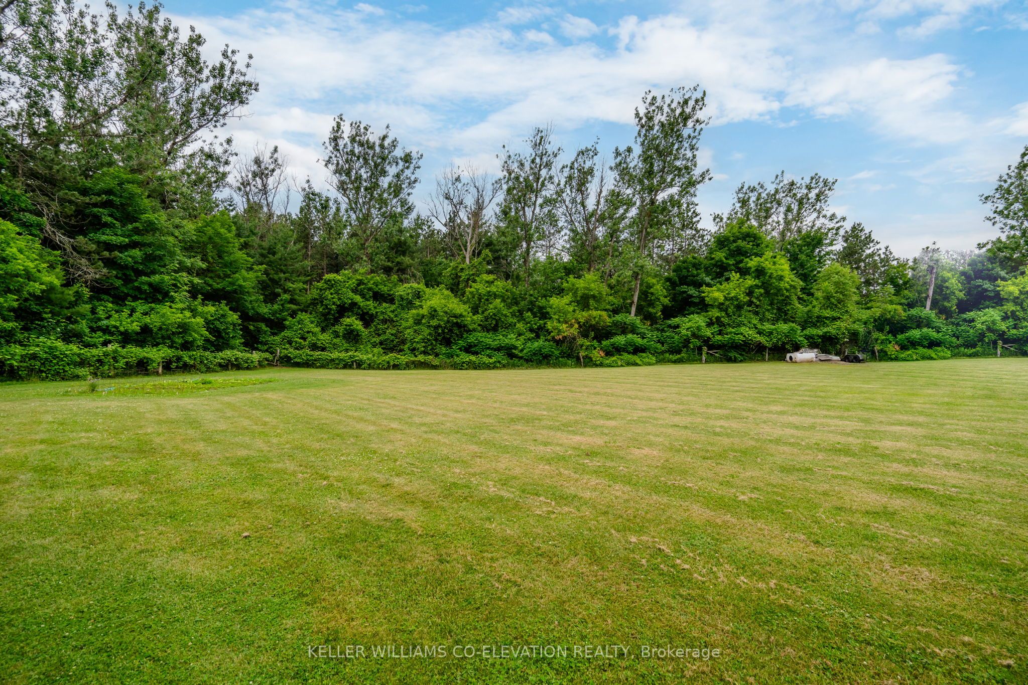 4060 10th Side Road