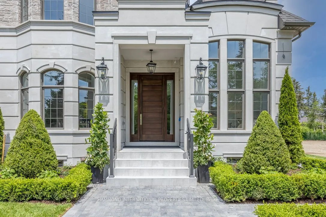 18 Denham Drive