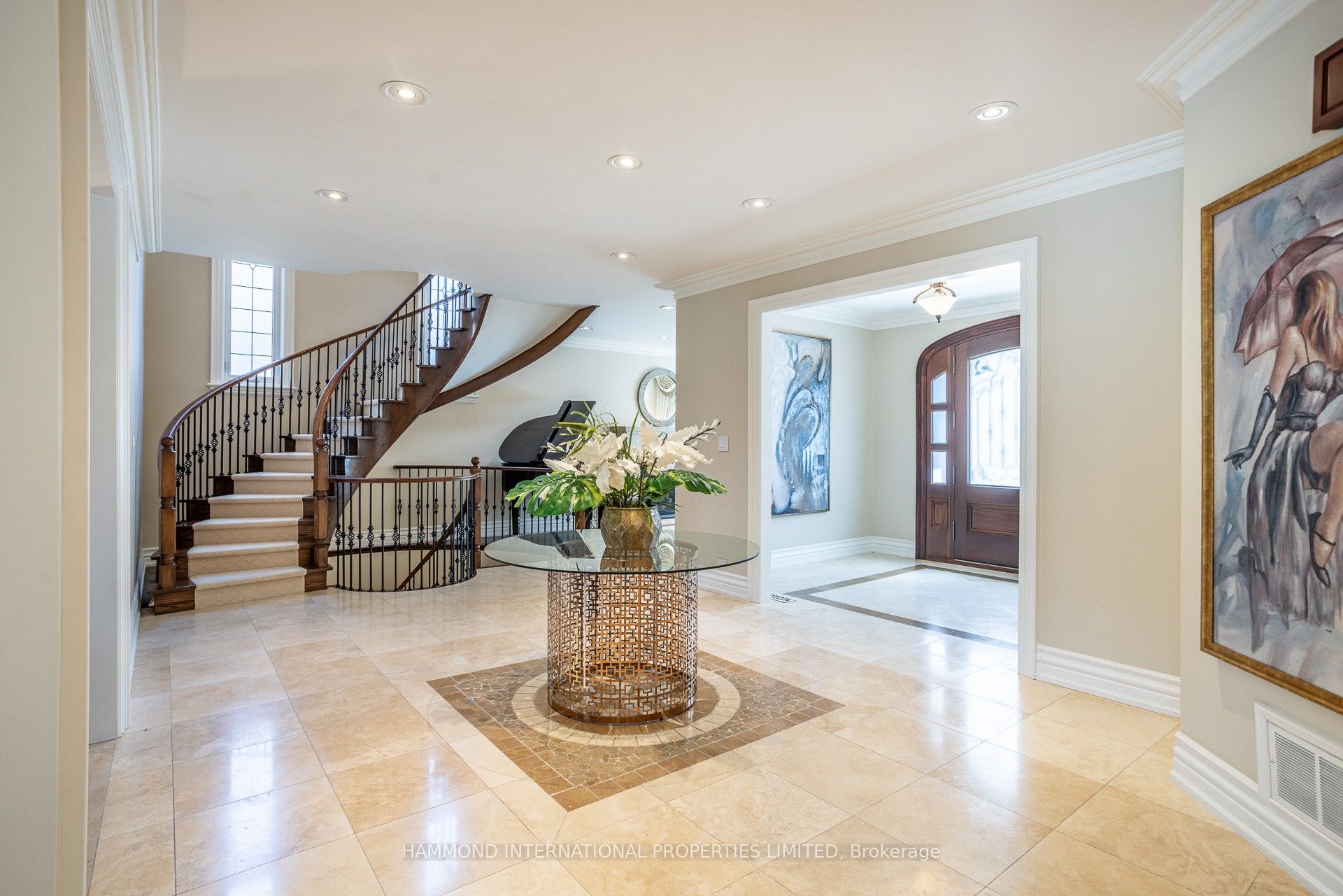 82 westwood Lane