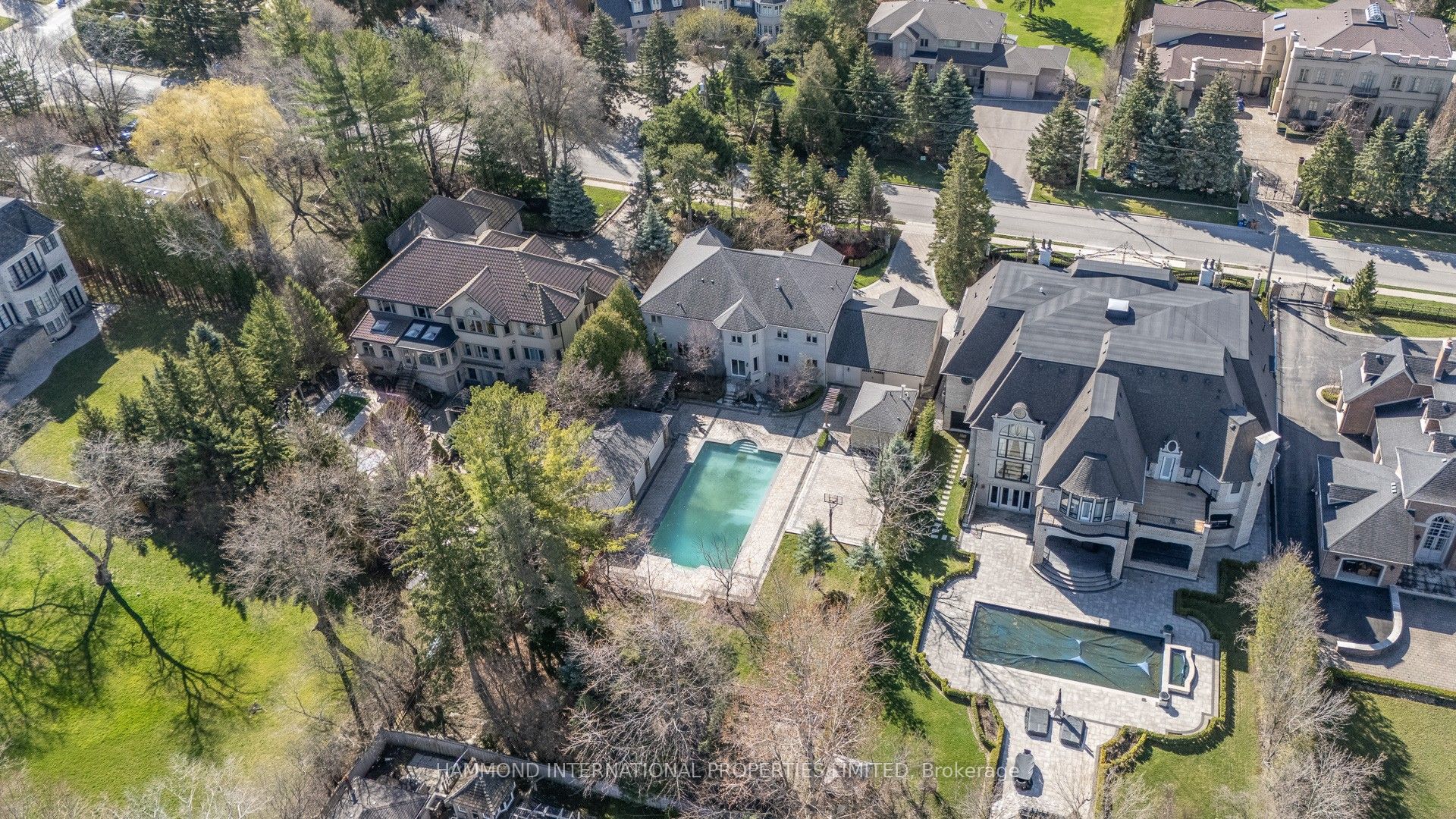 82 westwood Lane