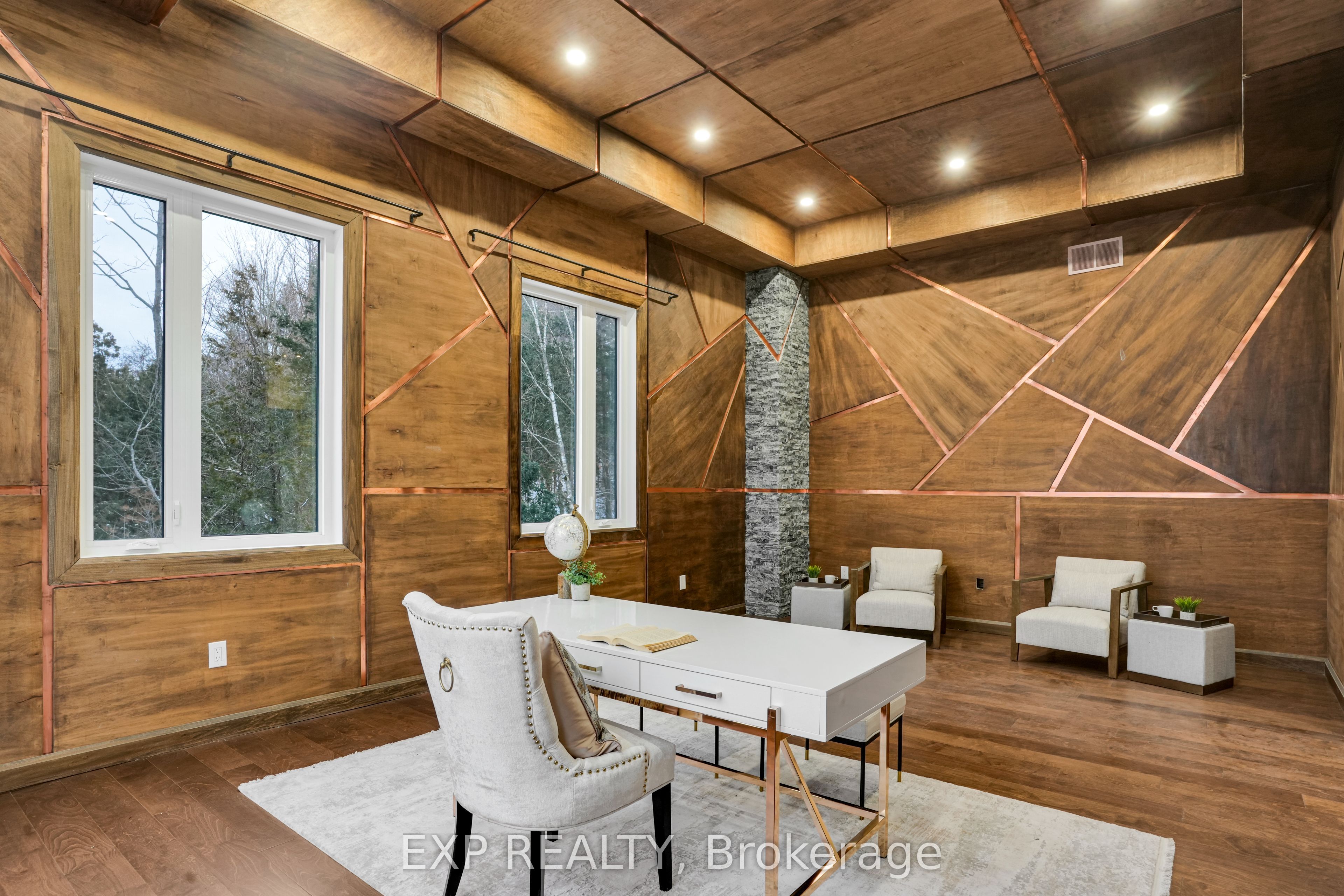 15 Glenview Heights Lane