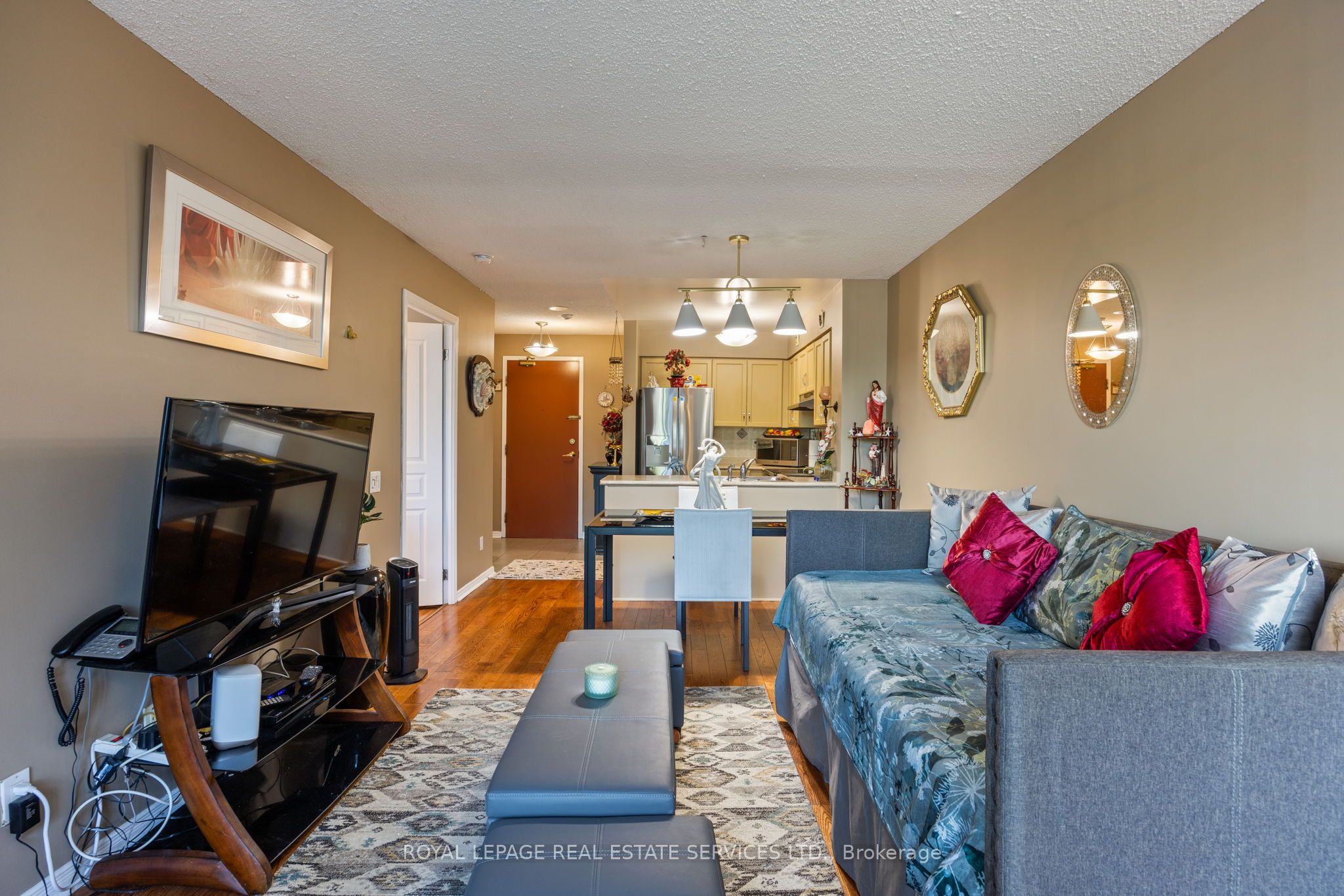 9 Northern Heights Drive, #101