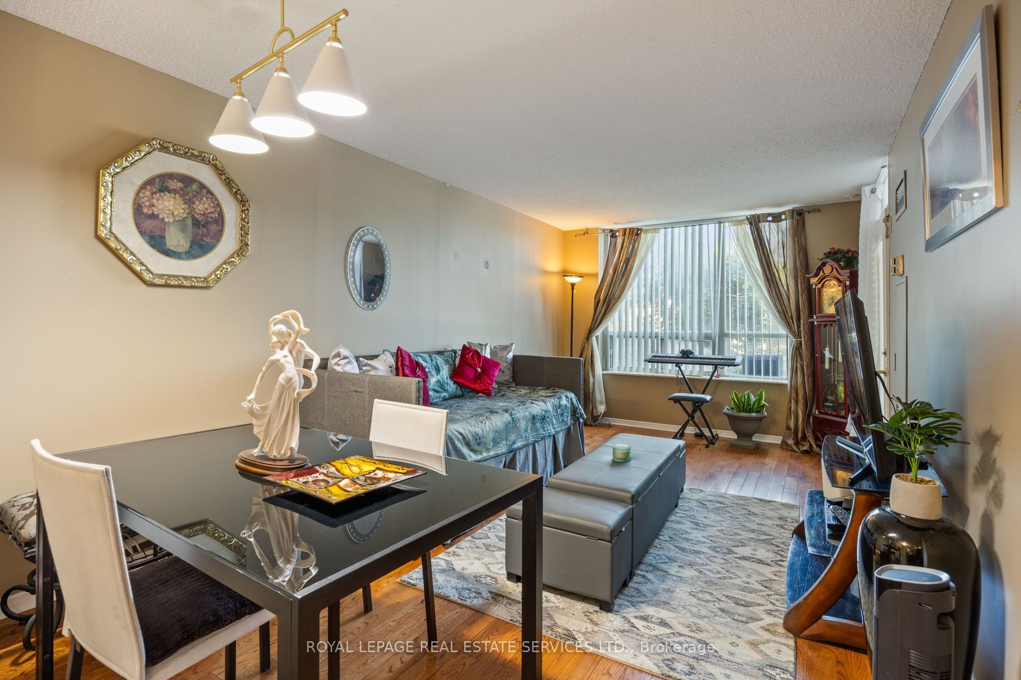 9 Northern Heights Drive, #101