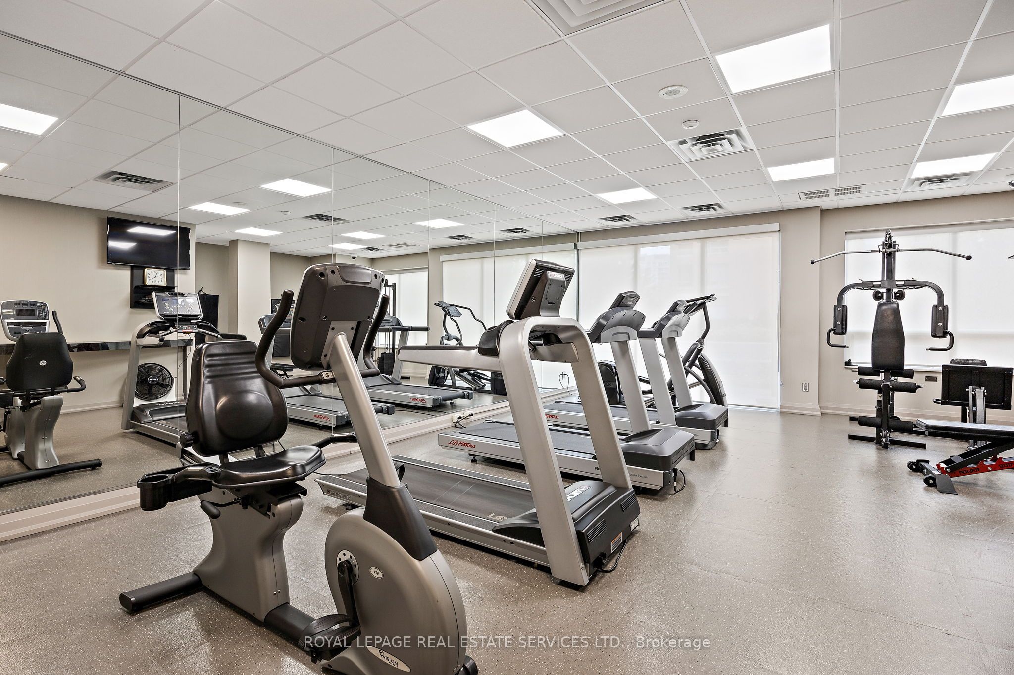 9 Northern Heights Drive, #101