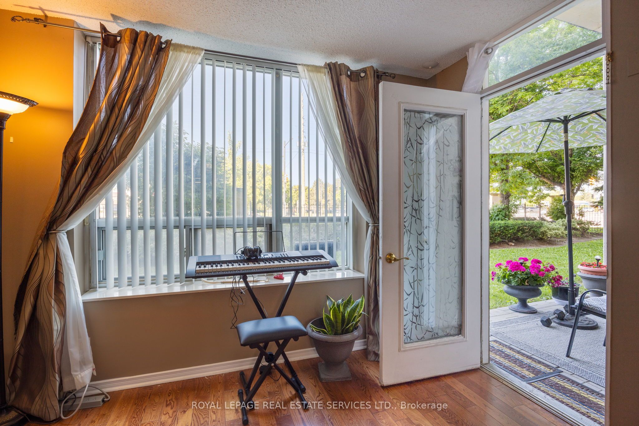 9 Northern Heights Drive, #101
