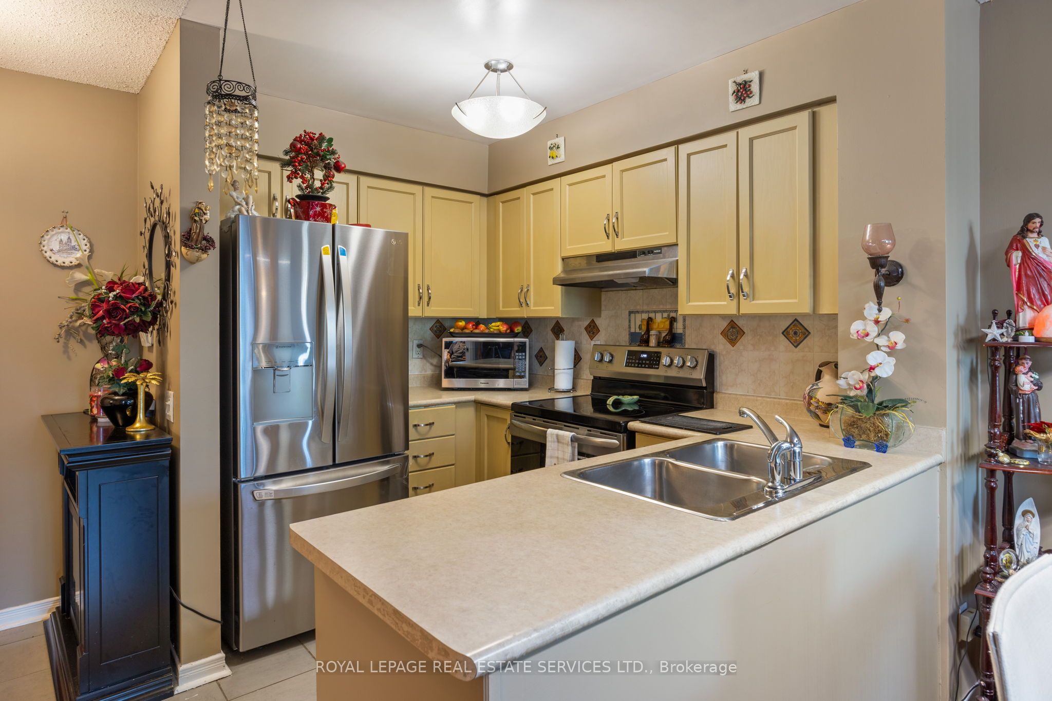 9 Northern Heights Drive, #101