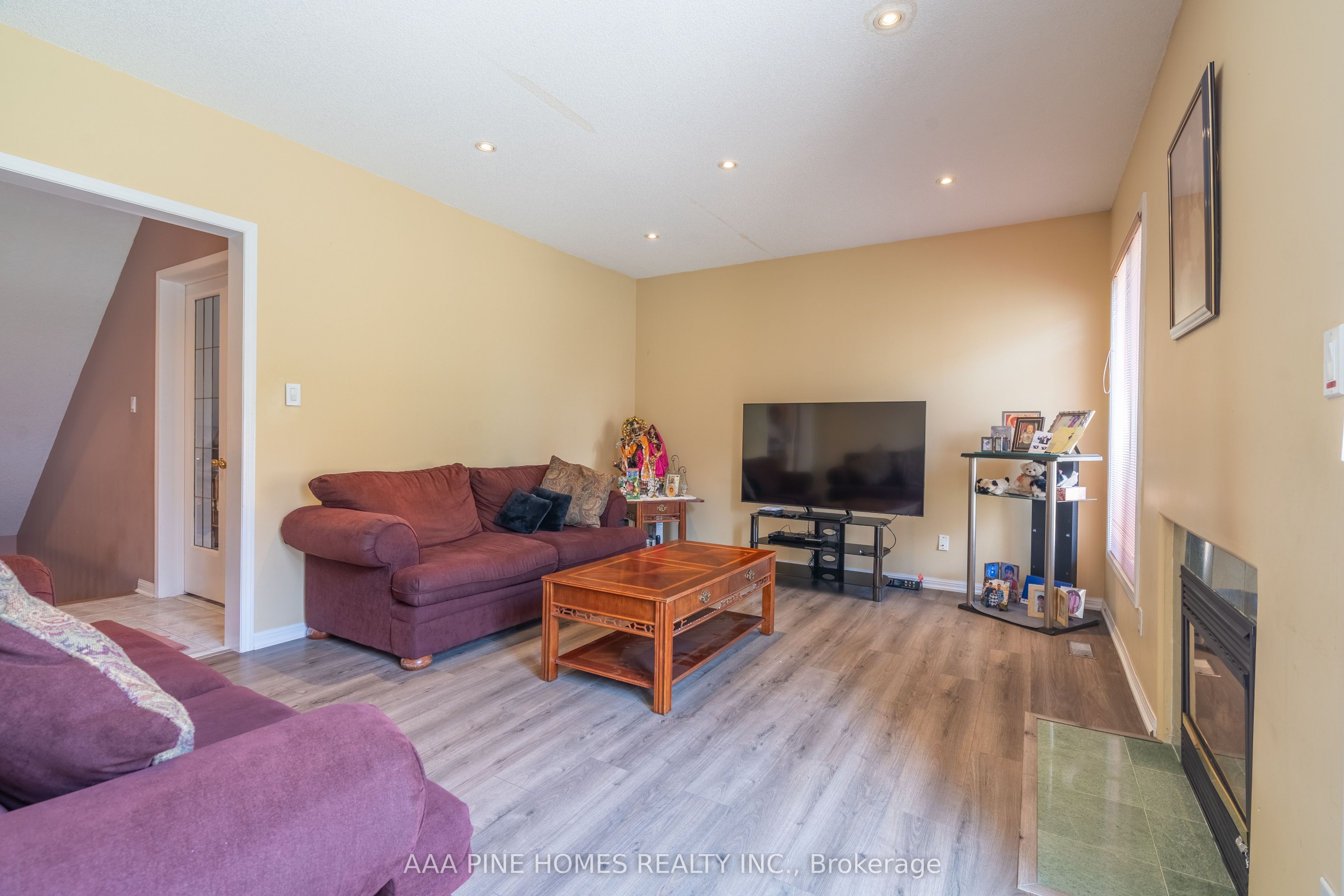 71 Redstone Road