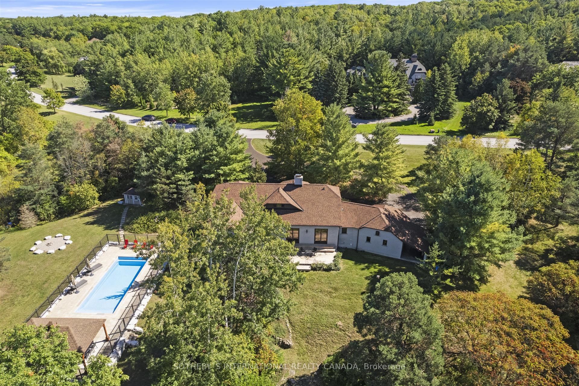 30 Kingswood Drive