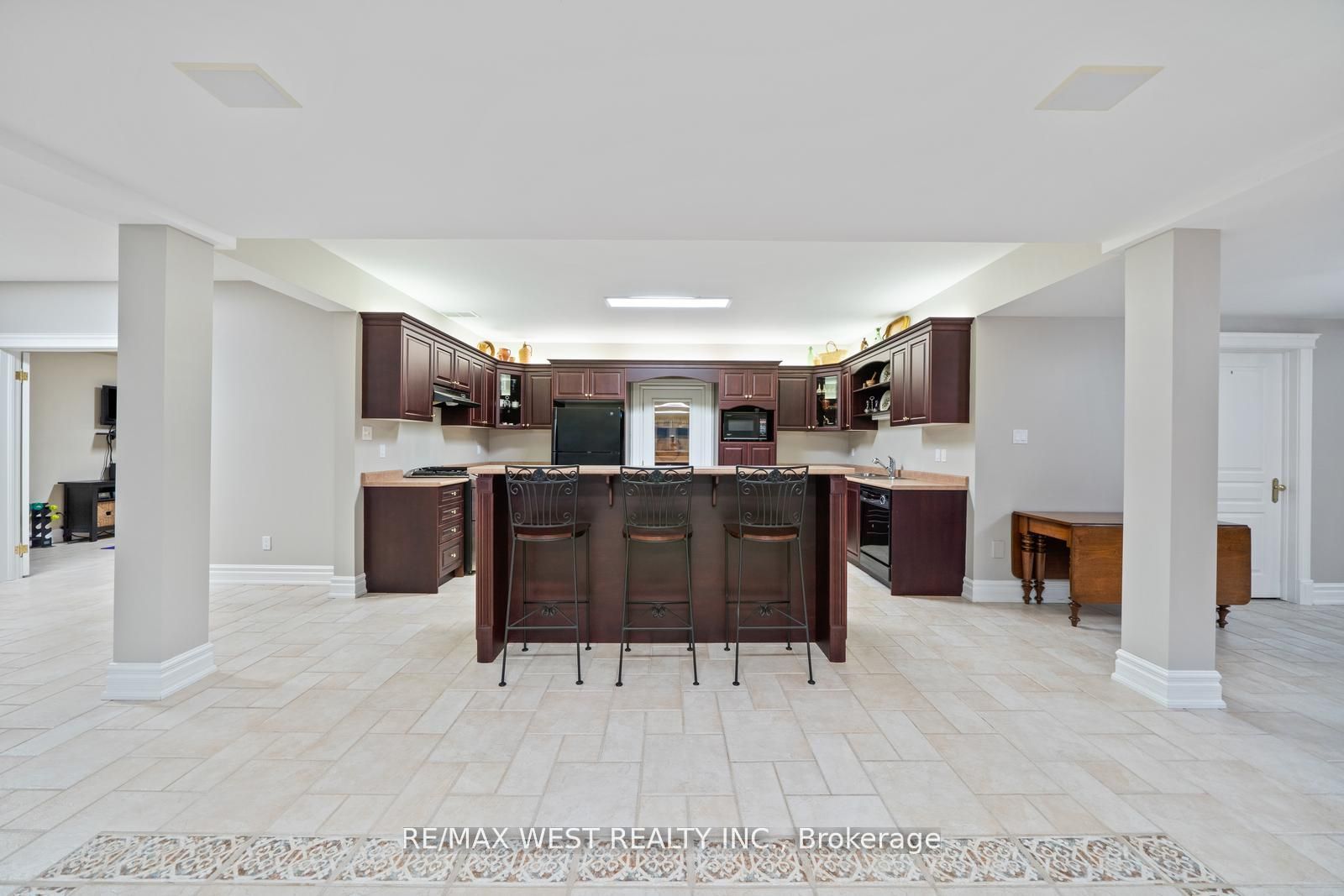 5775 Kirby Road