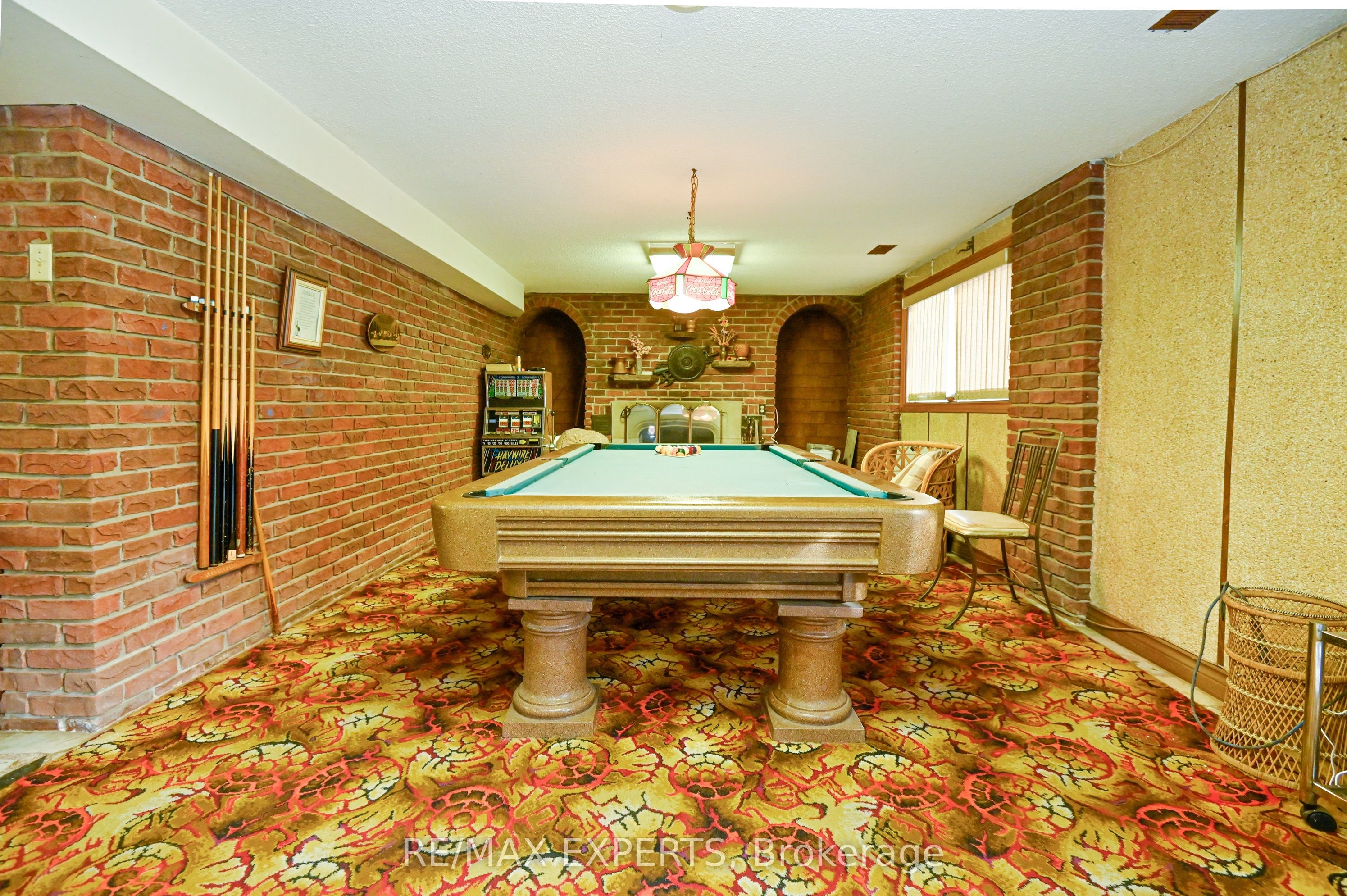 2355 Major Mackenzie Drive