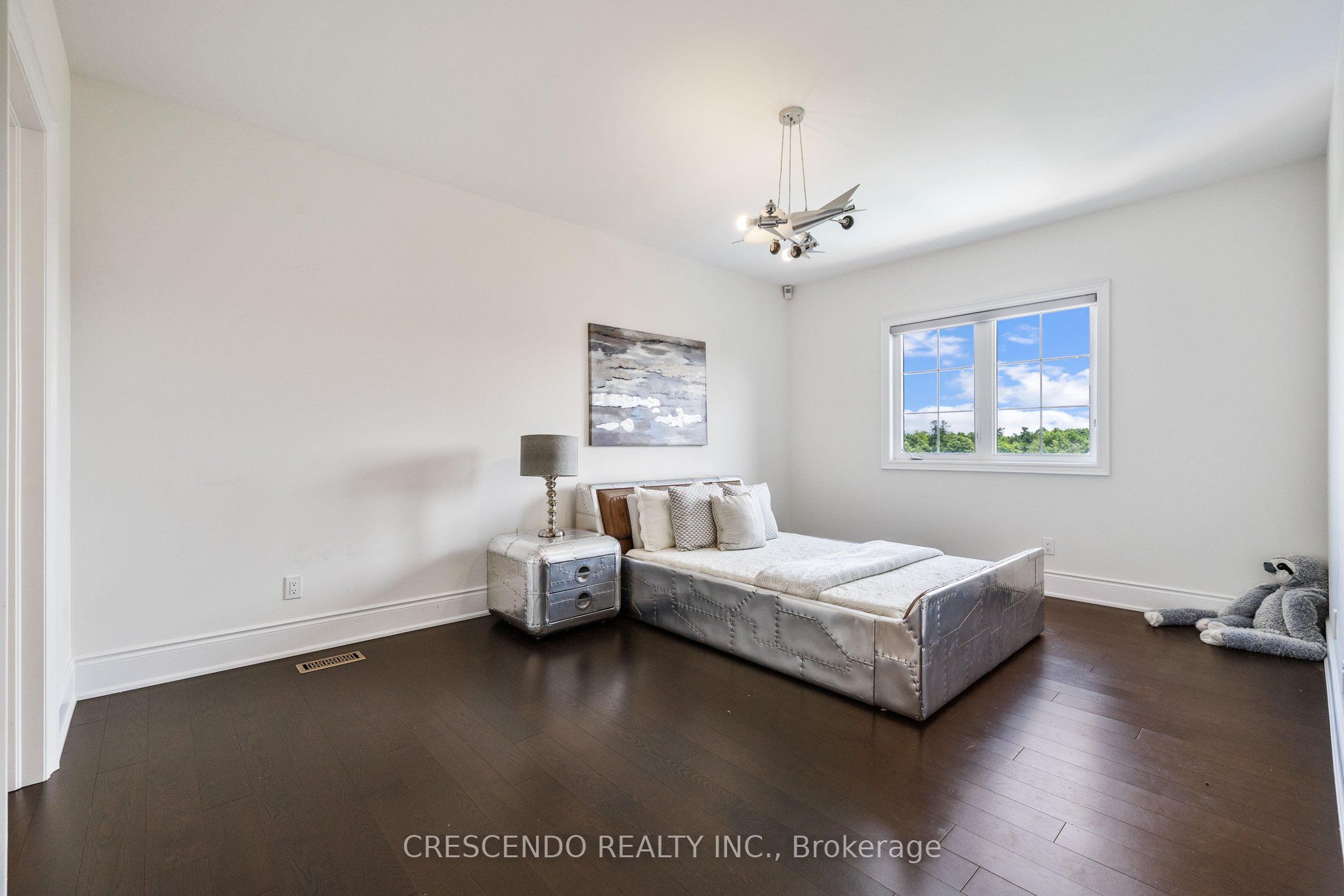 171 Woodgate Pines Drive