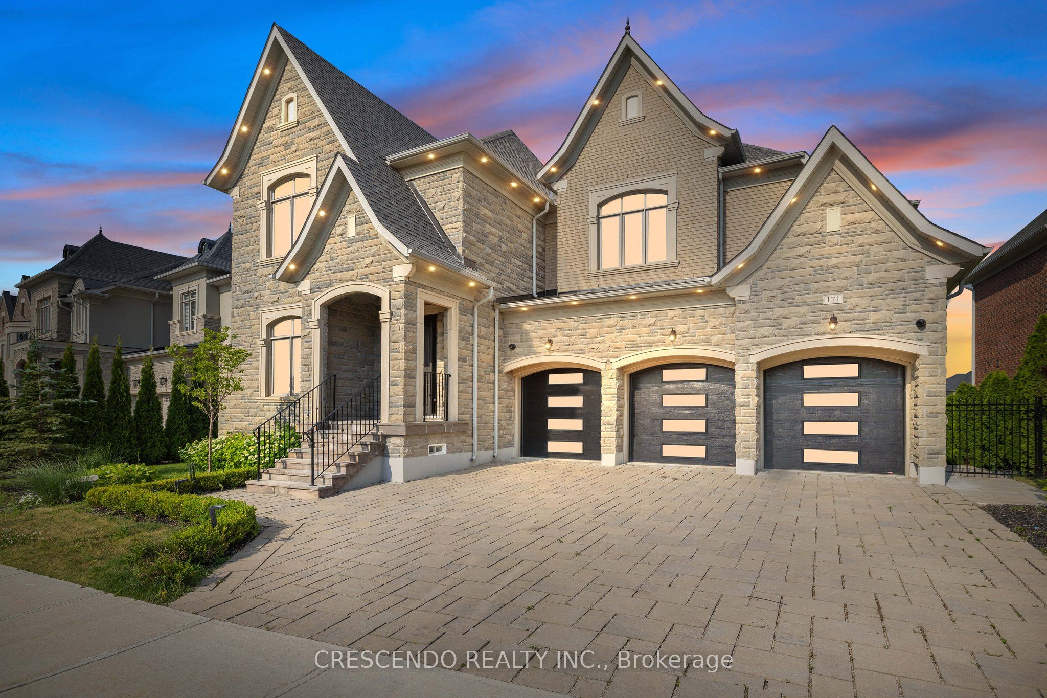 171 Woodgate Pines Drive