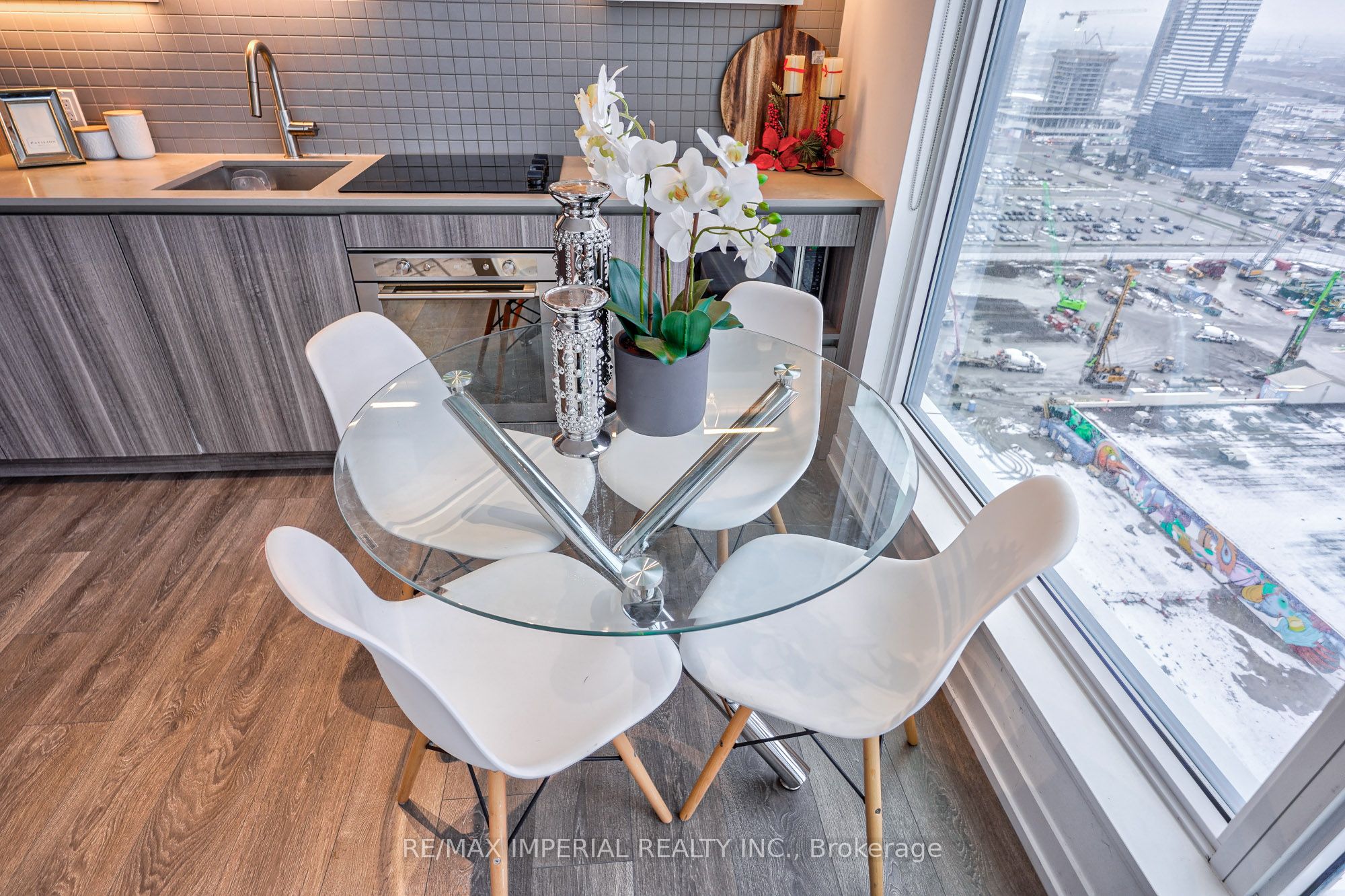 898 Portage Parkway, #2710