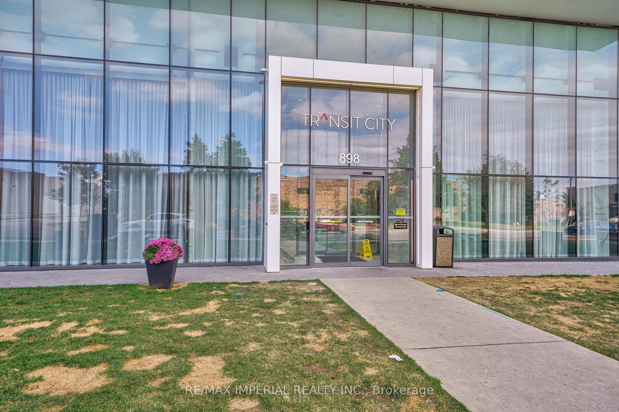 898 Portage Parkway, #2710