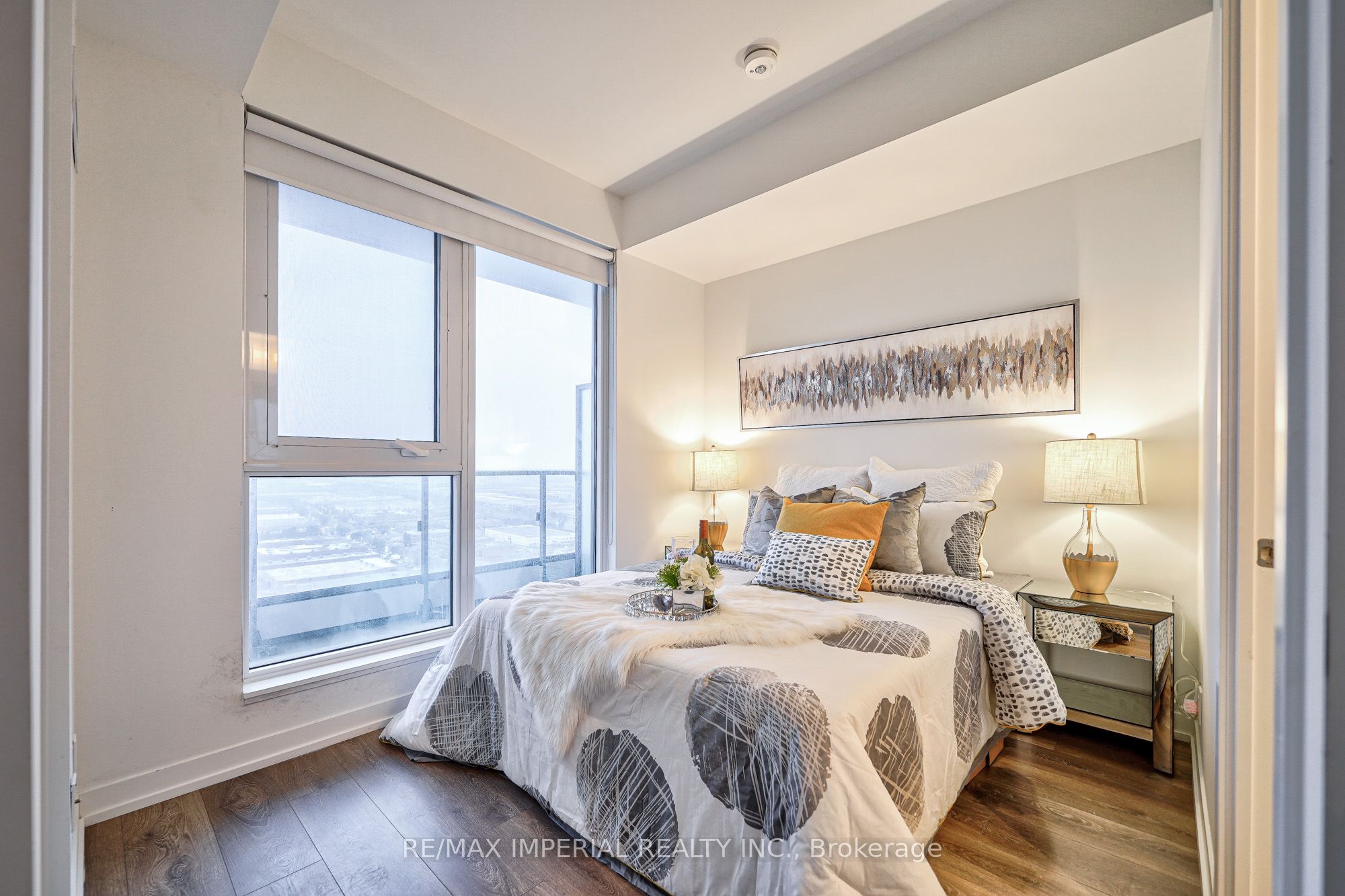 898 Portage Parkway, #2710