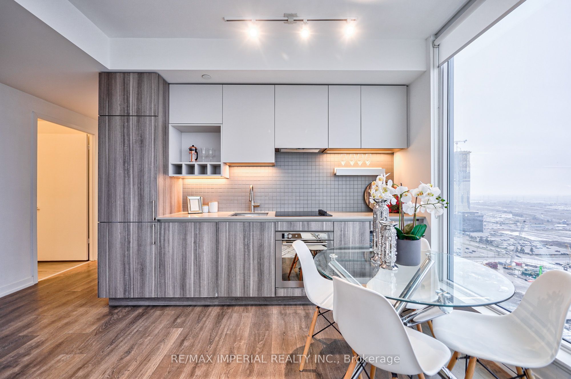 898 Portage Parkway, #2710
