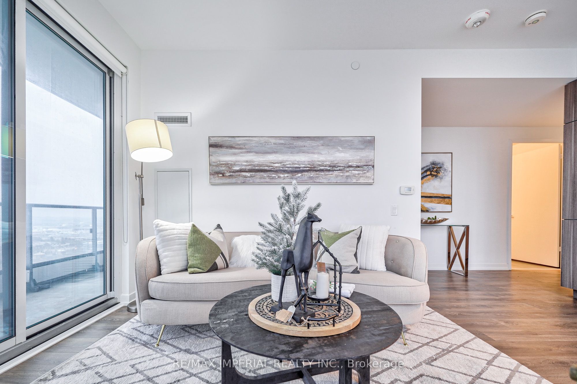 898 Portage Parkway, #2710