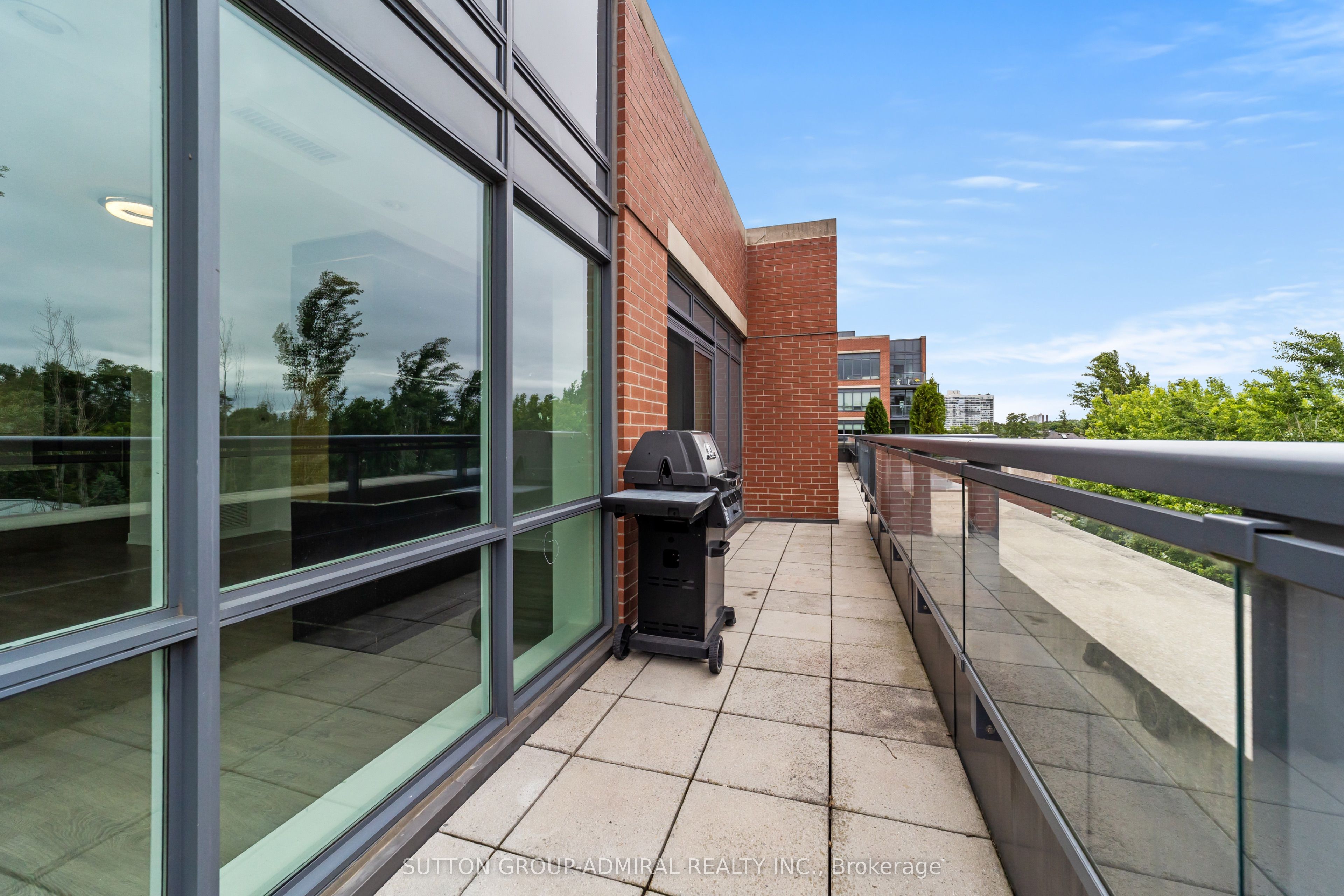7608 Yonge Street, #514