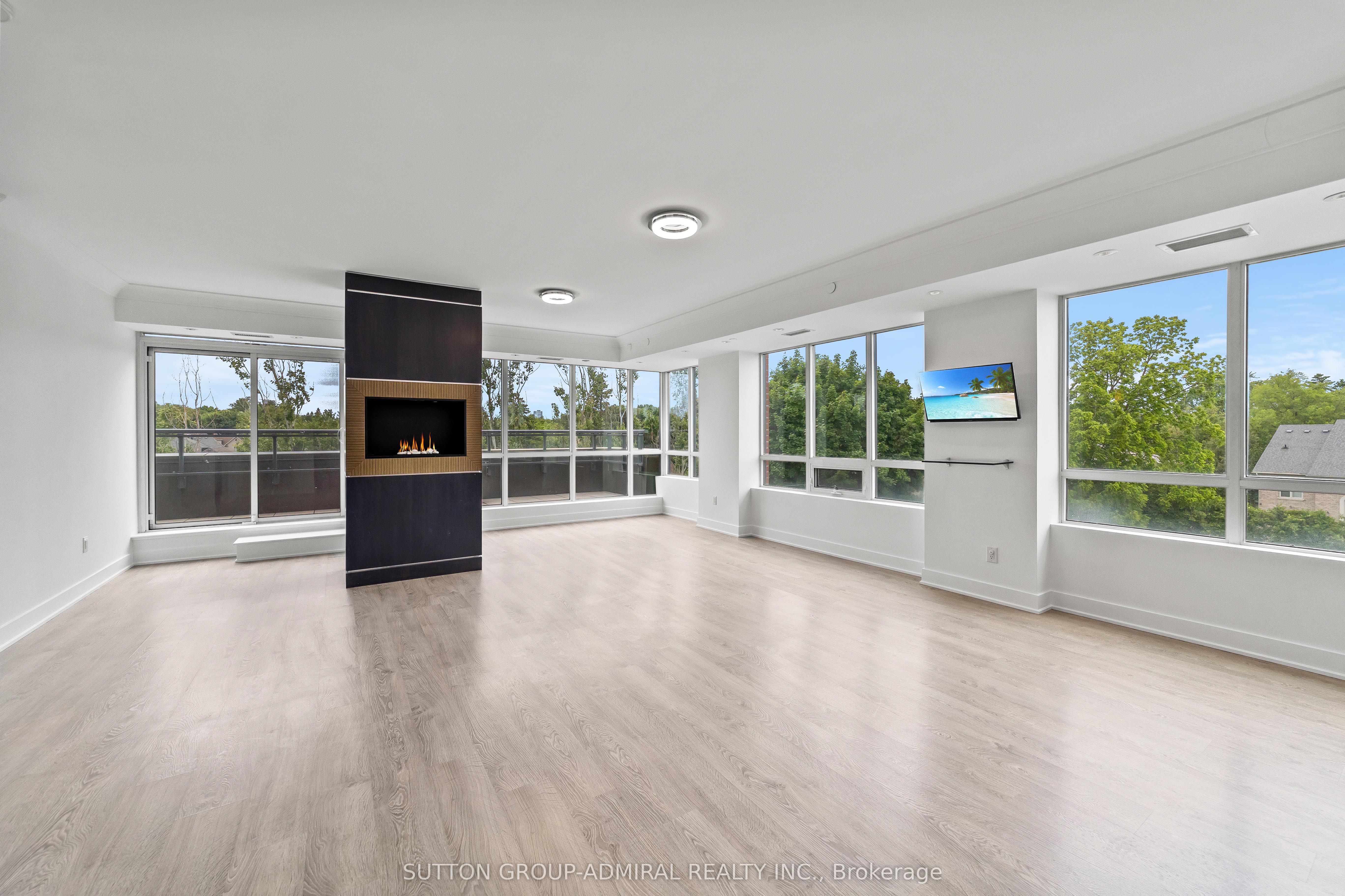 7608 Yonge Street, #514