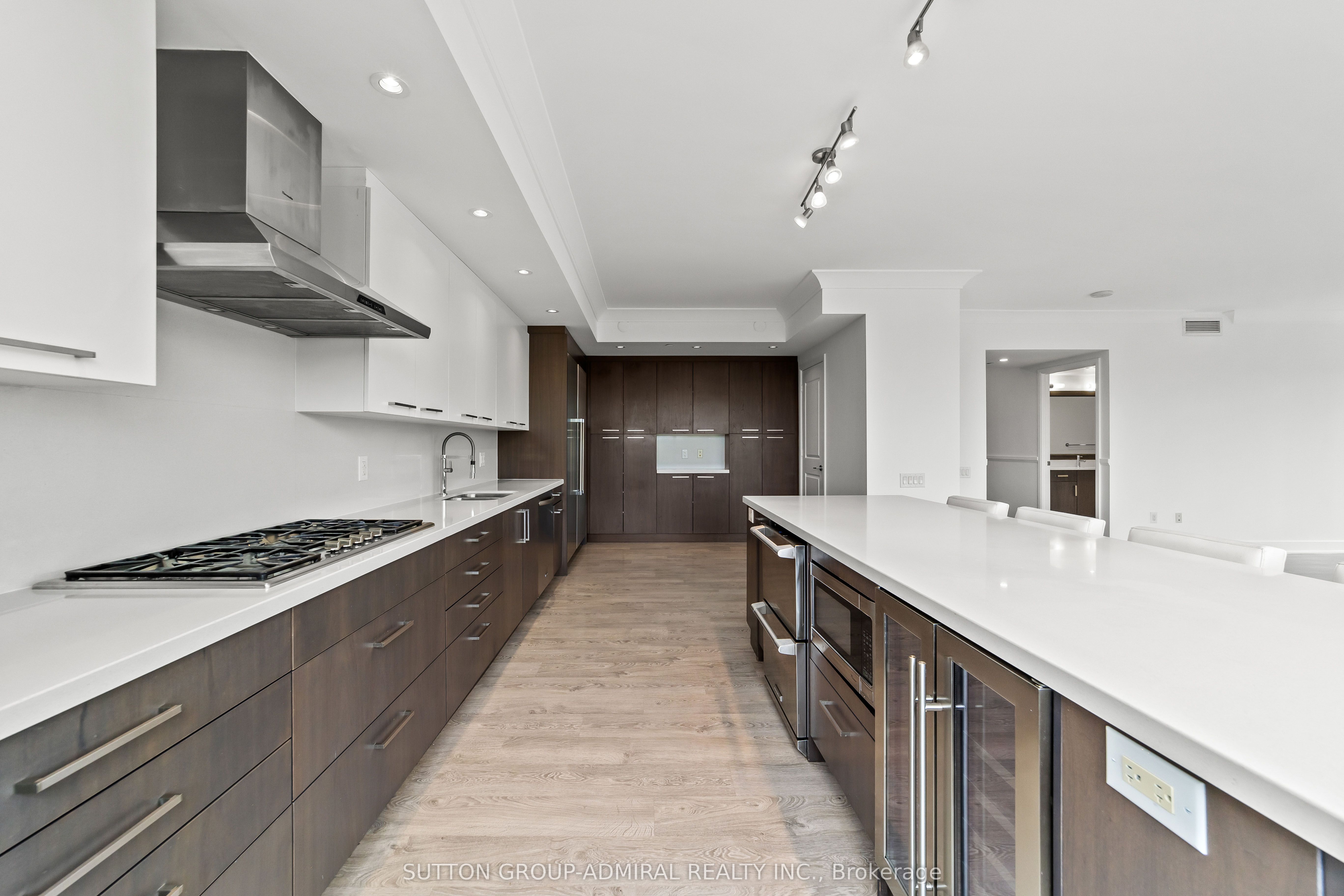 7608 Yonge Street, #514